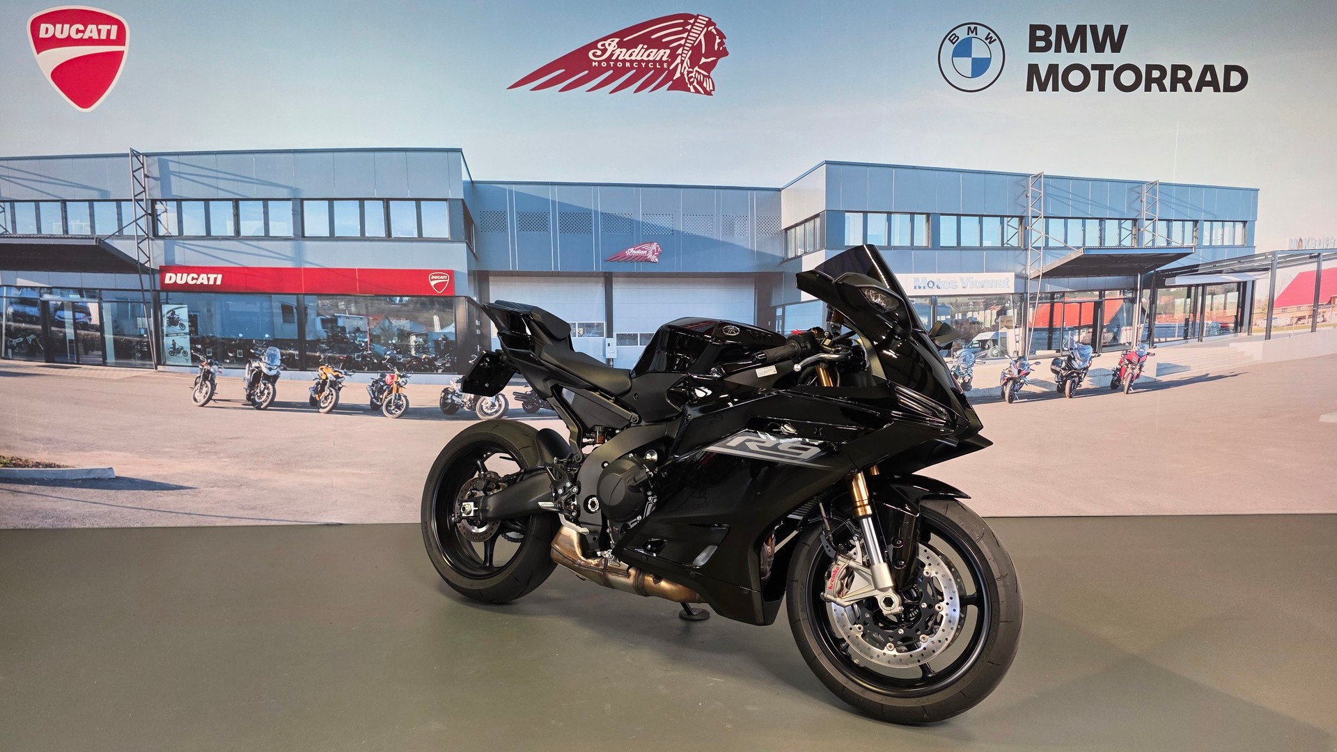 YAMAHA YZF-R9-image-0