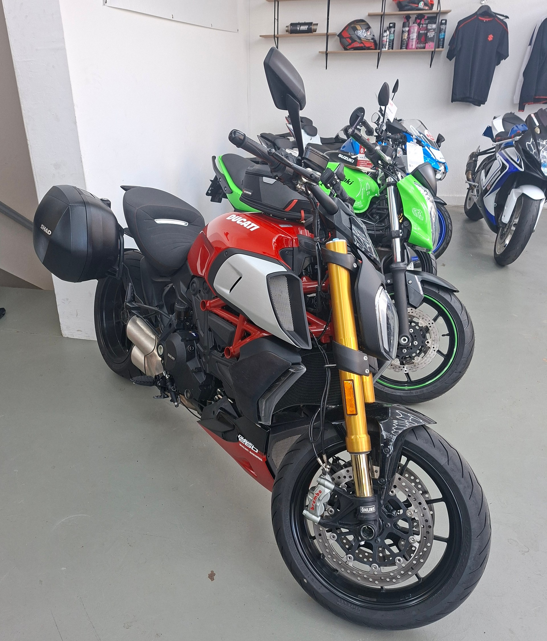 DUCATI Diavel 1260 S-showroom-element-1