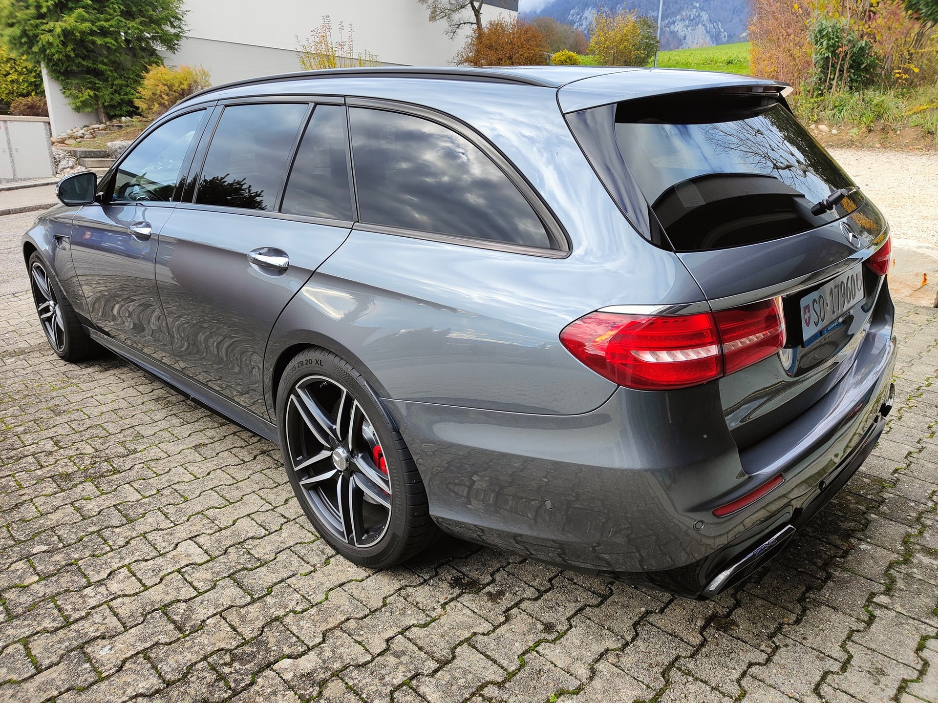 MERCEDES-BENZ E 63 AMG S 4 Matic 9G-Tronic-image-5