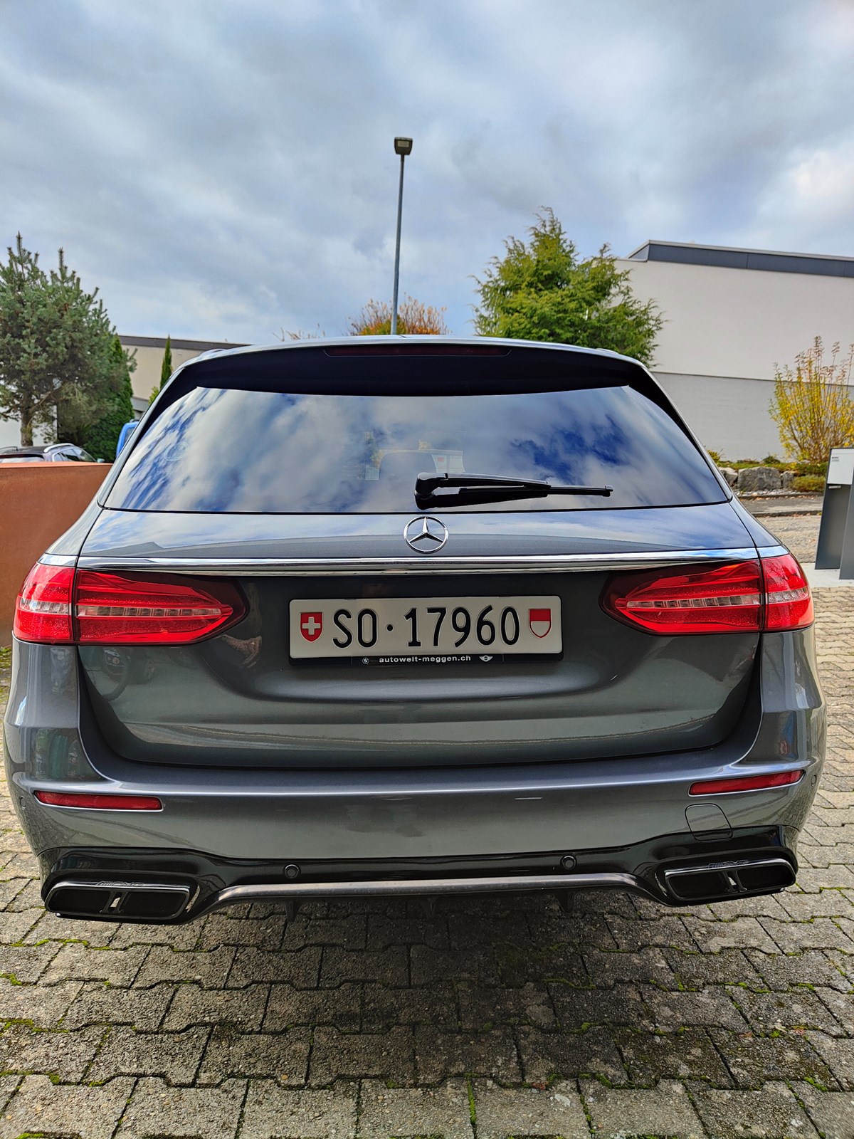 MERCEDES-BENZ E 63 AMG S 4 Matic 9G-Tronic-image-6
