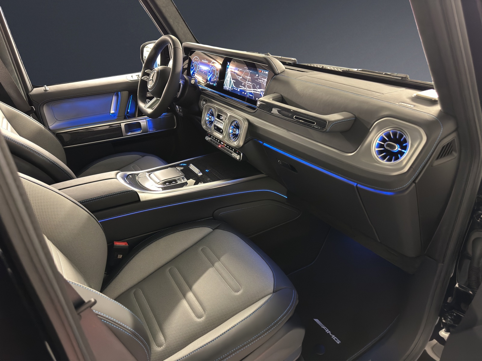 MERCEDES-BENZ G 580 EQ Technology-image-9