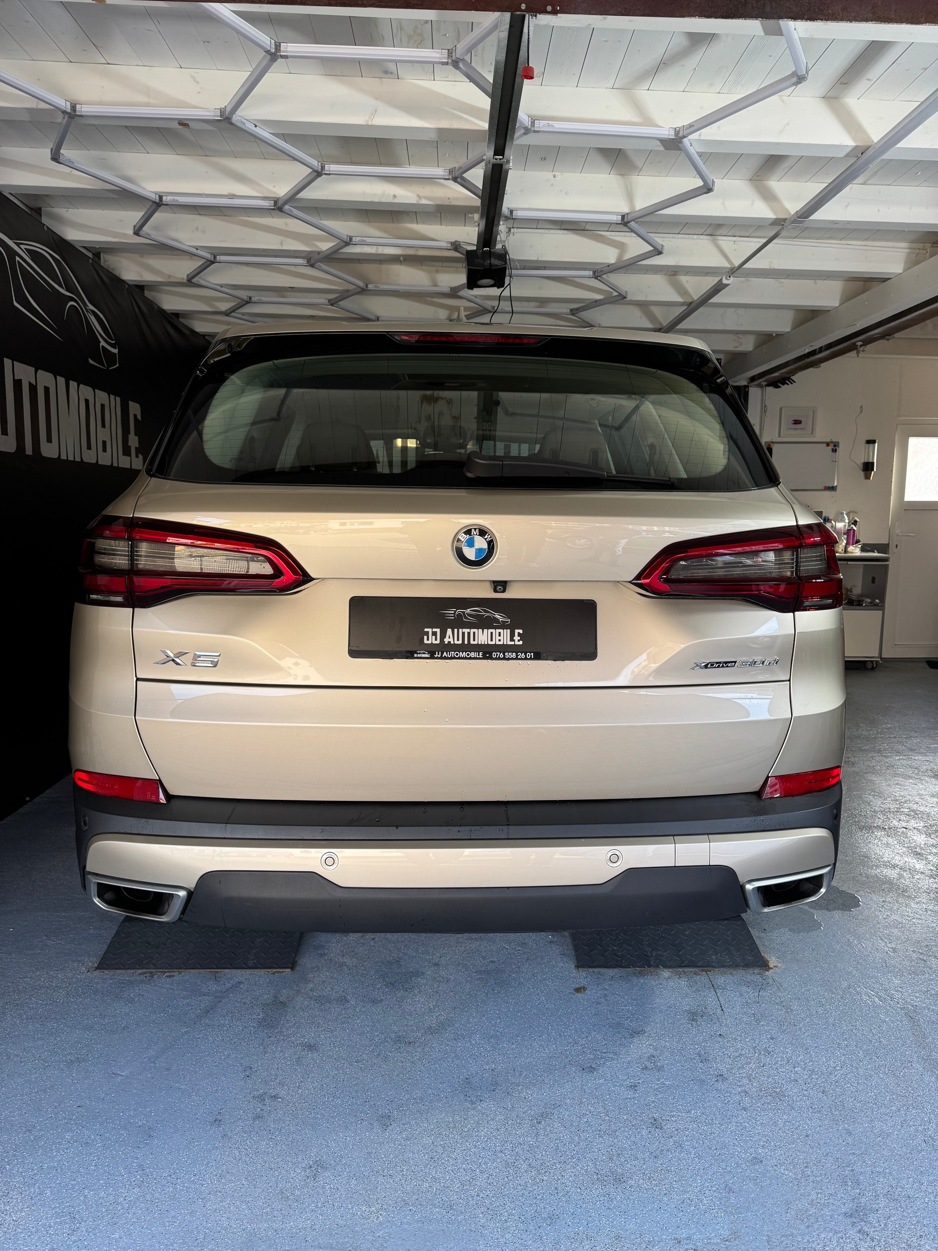 BMW X5 xDrive 30d Steptronic-image-4