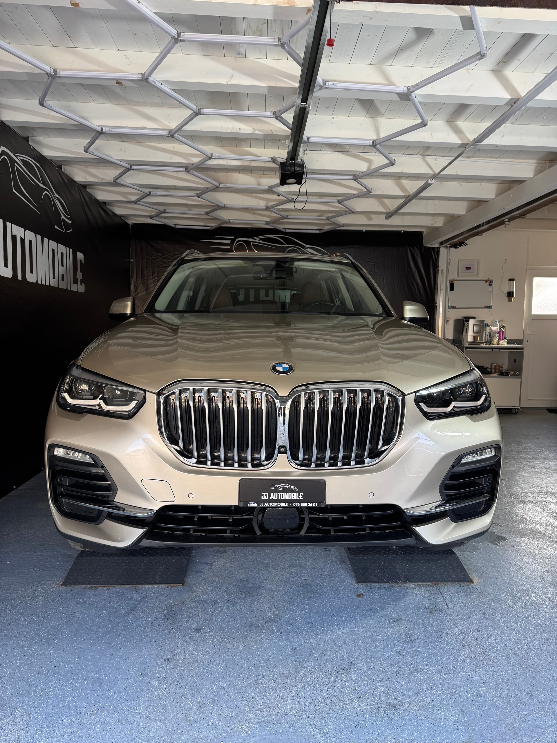 BMW X5 xDrive 30d Steptronic-image-1