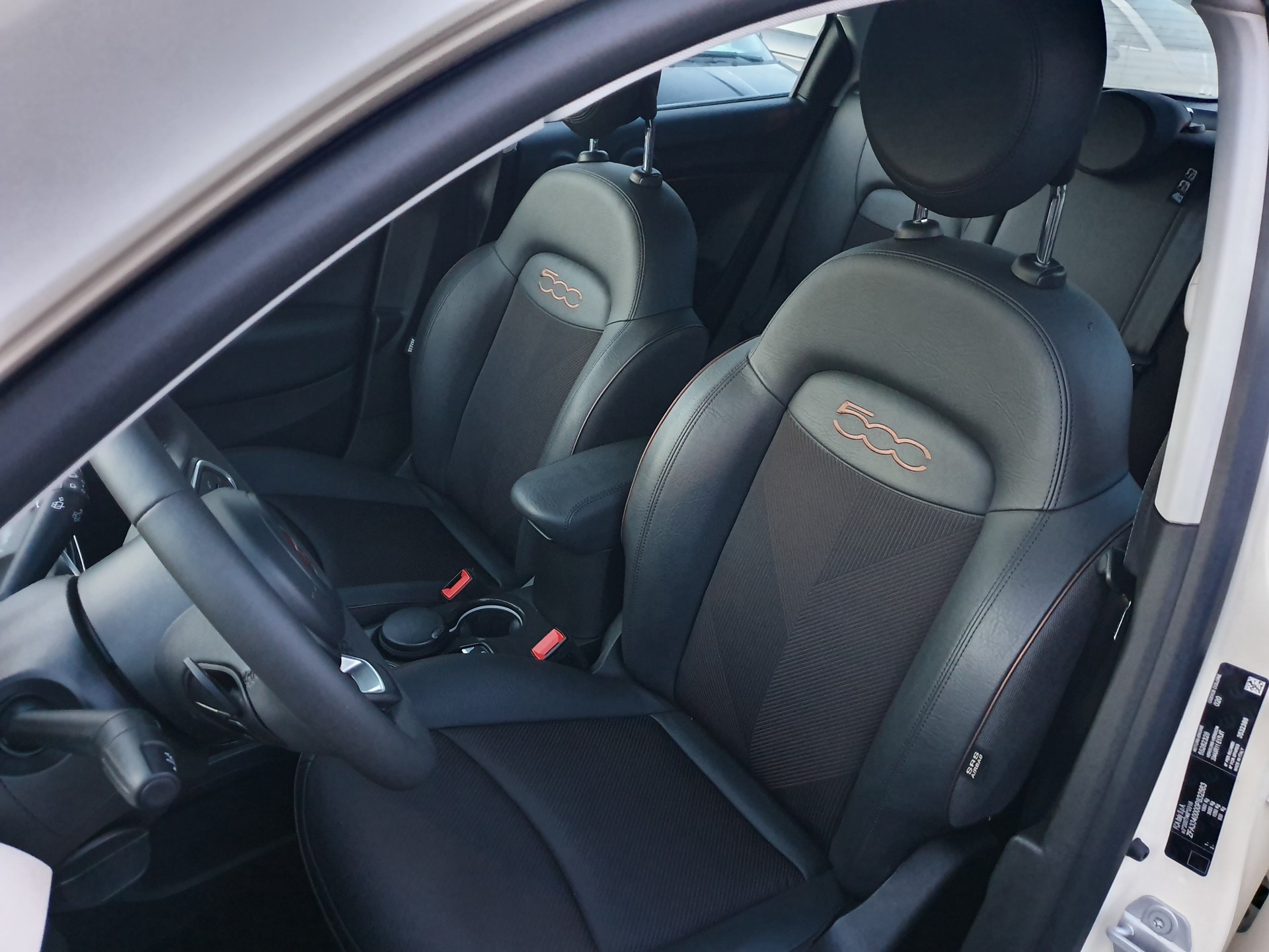 FIAT 500X 1.3 GSE City Cross-image-5