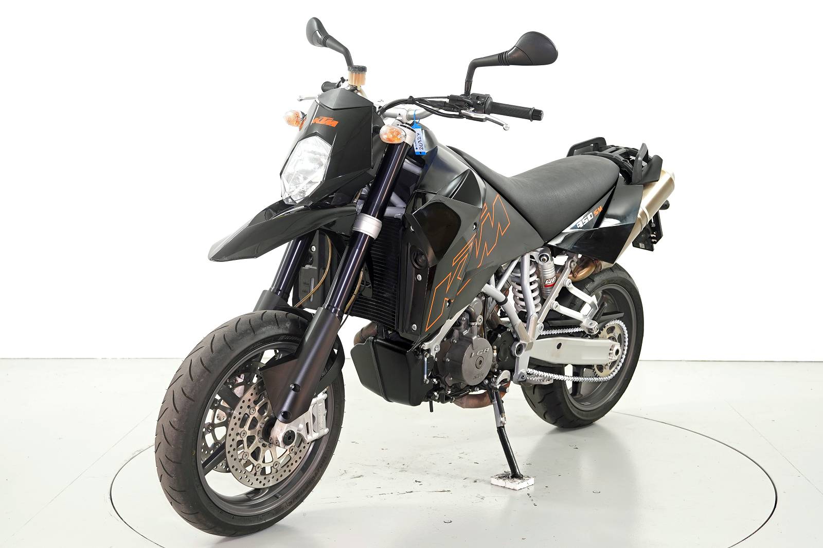 KTM 950 Supermoto-image-2