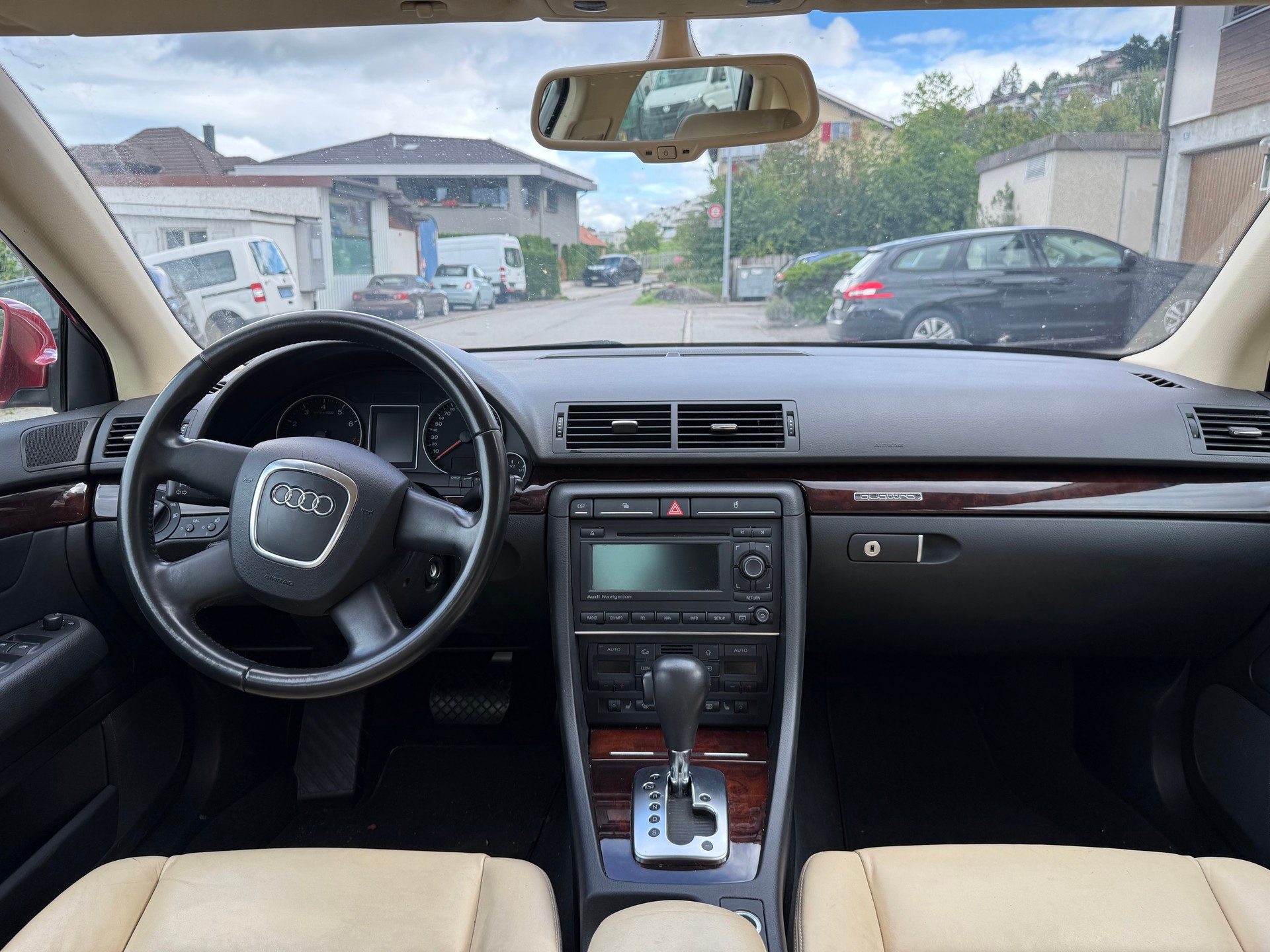 AUDI A4 3.2 FSI quattro-image-7