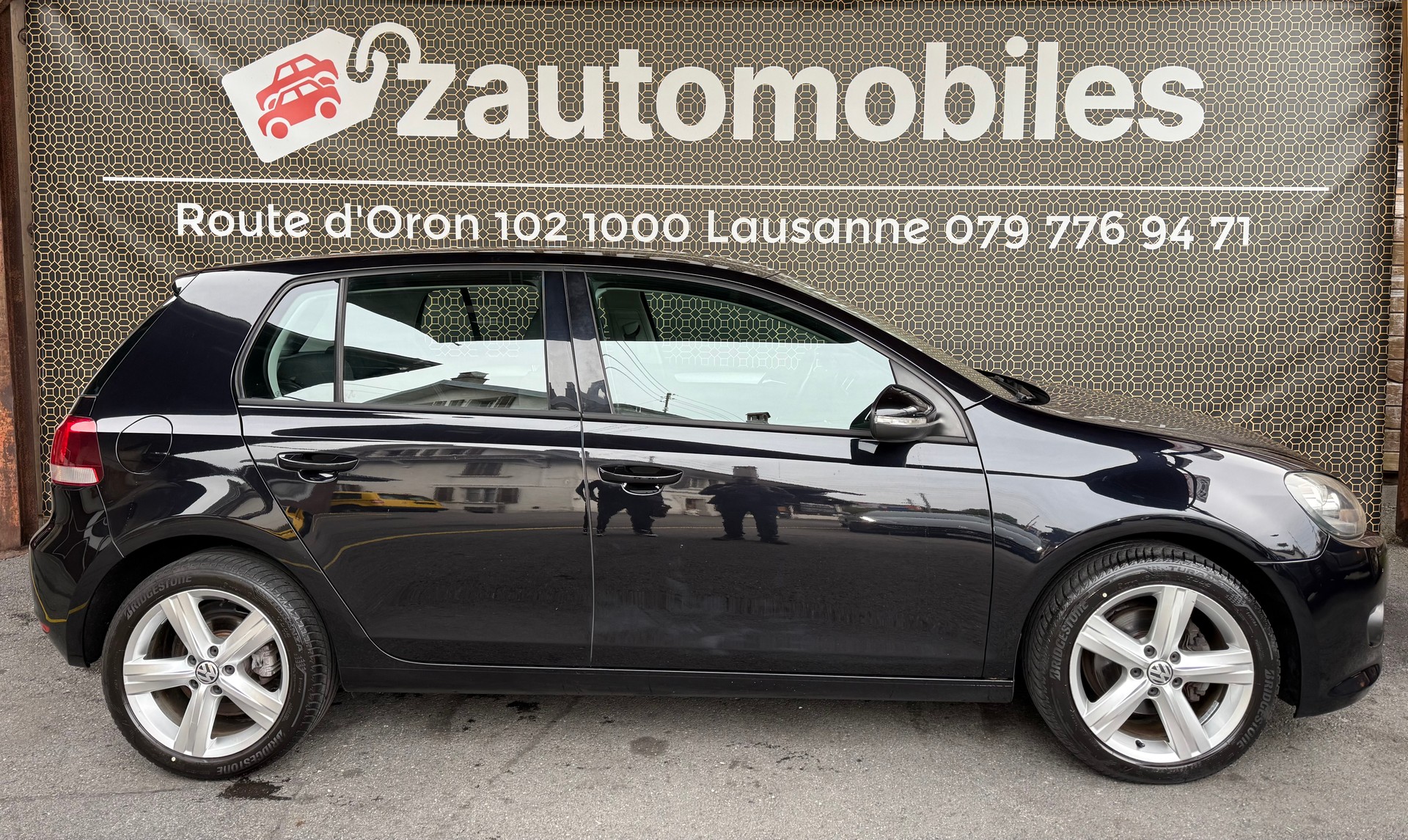 VW Golf 1.4 TSI Highline-showroom-element-3