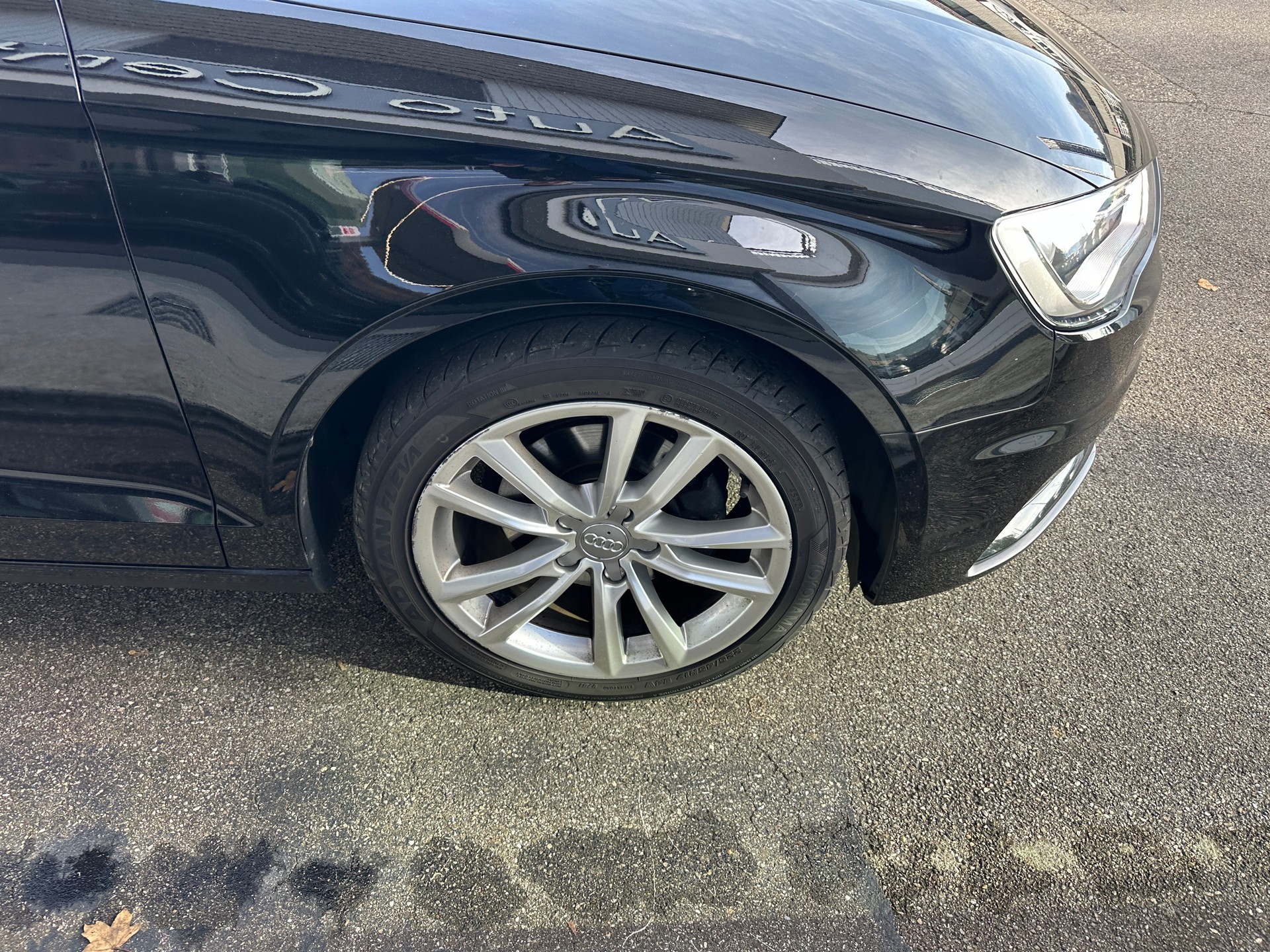 AUDI A3 Cabriolet 1.4 TFSI Ambition-image-4