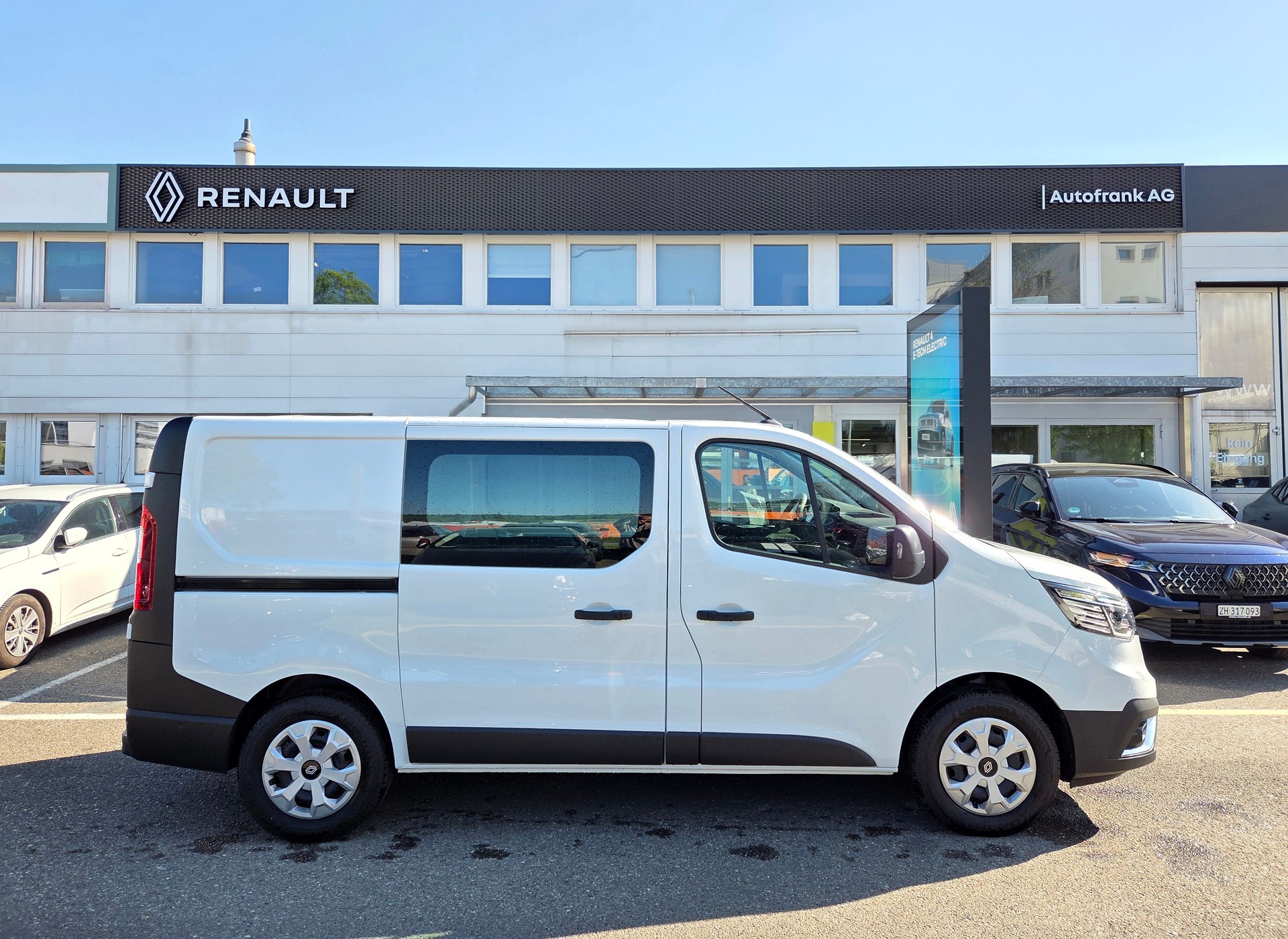 RENAULT Trafic Kaw. 3.0 t L1 H1 2.0 dCi Blue 150 Advance-showroom-element-1