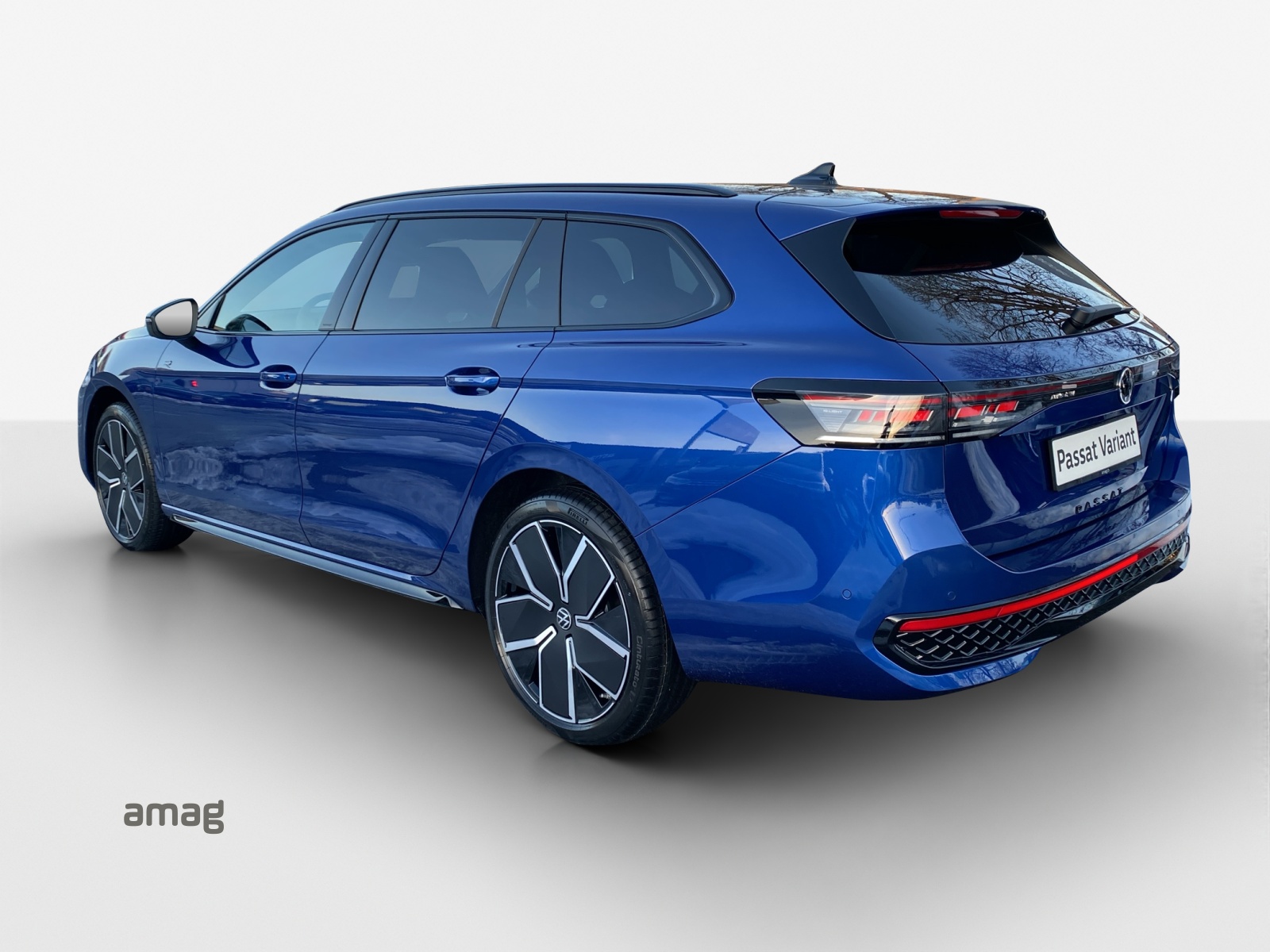 VW Passat R-line 2.0TSI 265PS DSG 4Motion-showroom-element-2