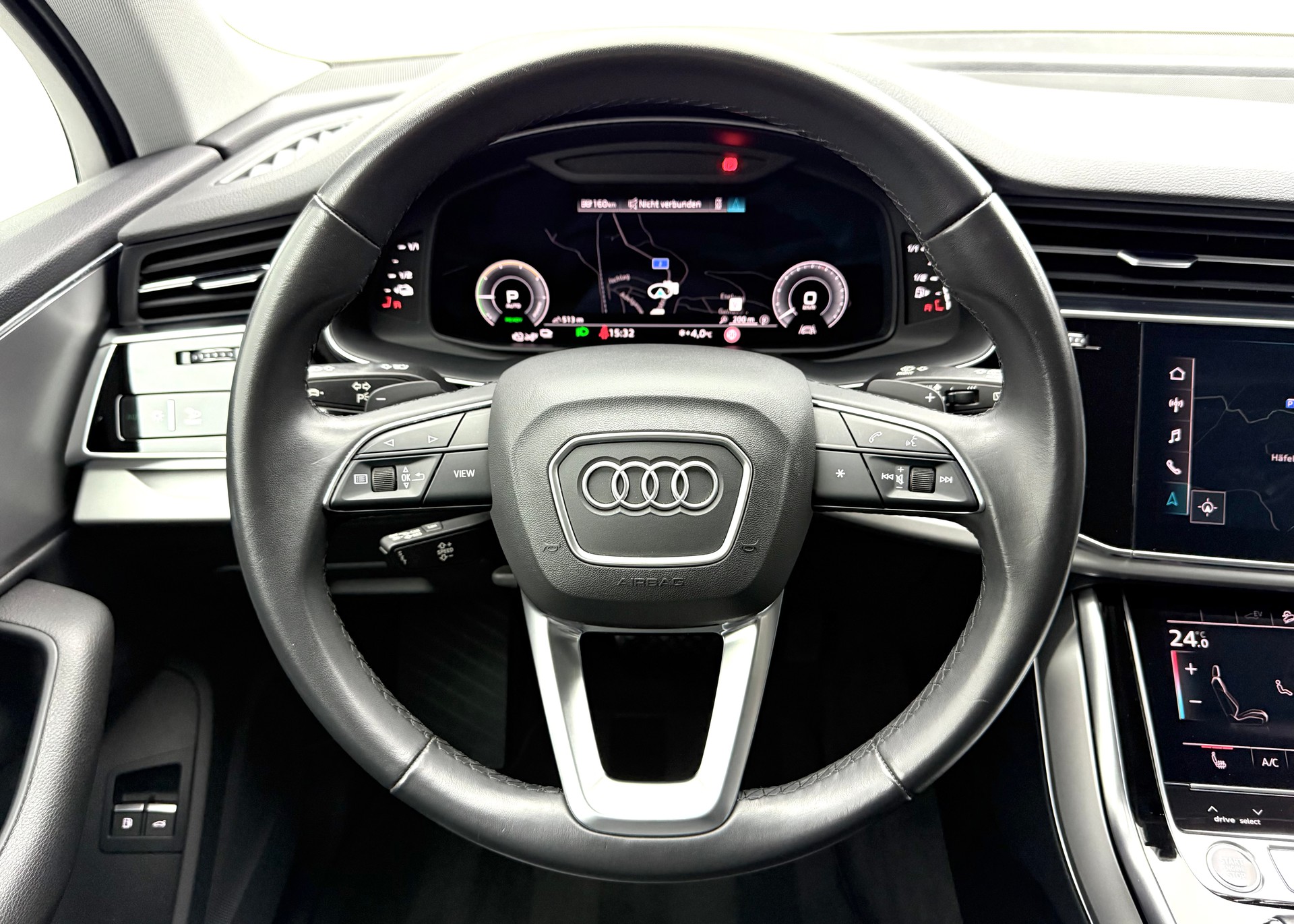 AUDI Q7 55 TFSI e quattro PHEV S line tiptronic-image-8