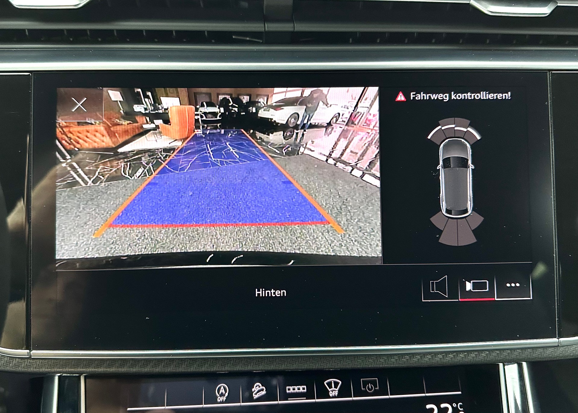 AUDI Q7 55 TFSI e quattro PHEV S line tiptronic-image-10