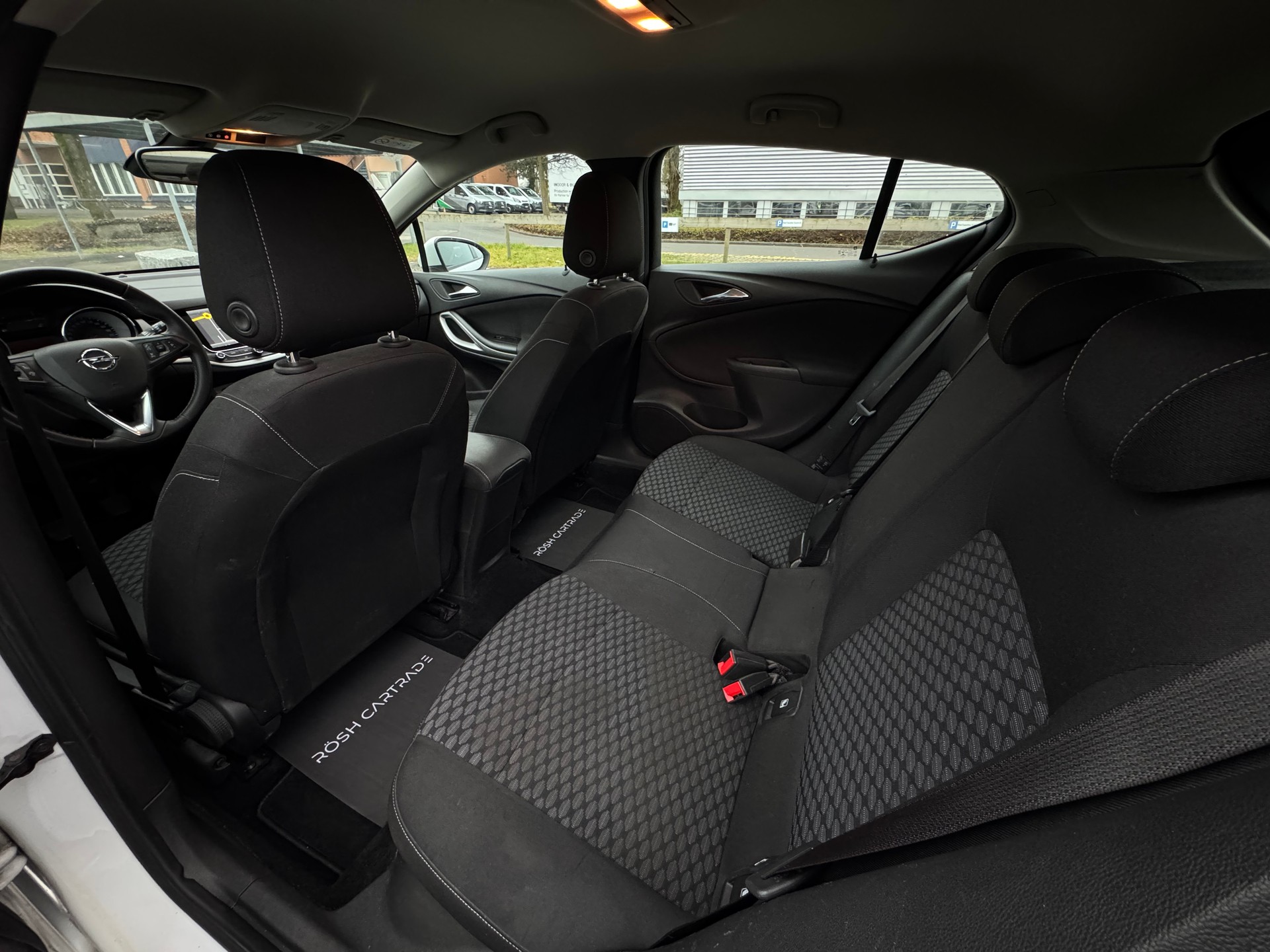 OPEL Astra 1.0i Turbo Enjoy-image-9