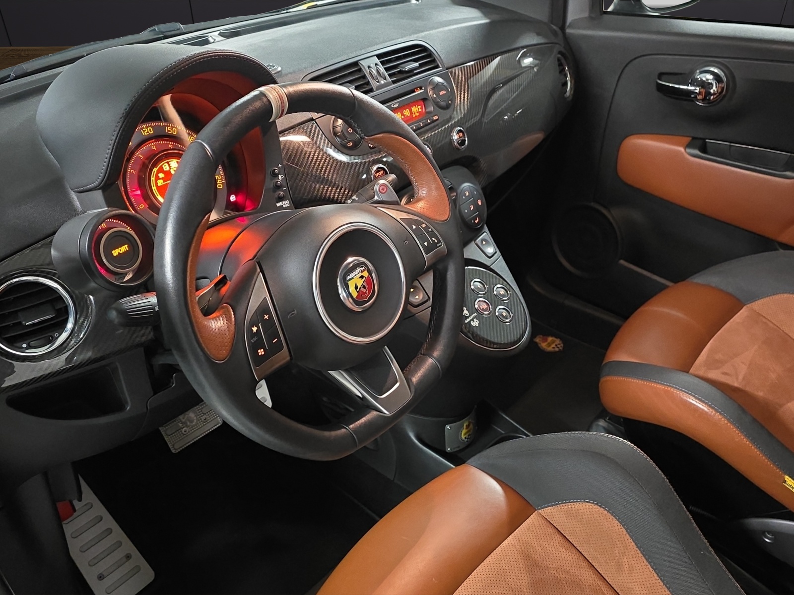 FIAT 695 Abarth TF Tributo Ferrari Nr° 78/99-image-9