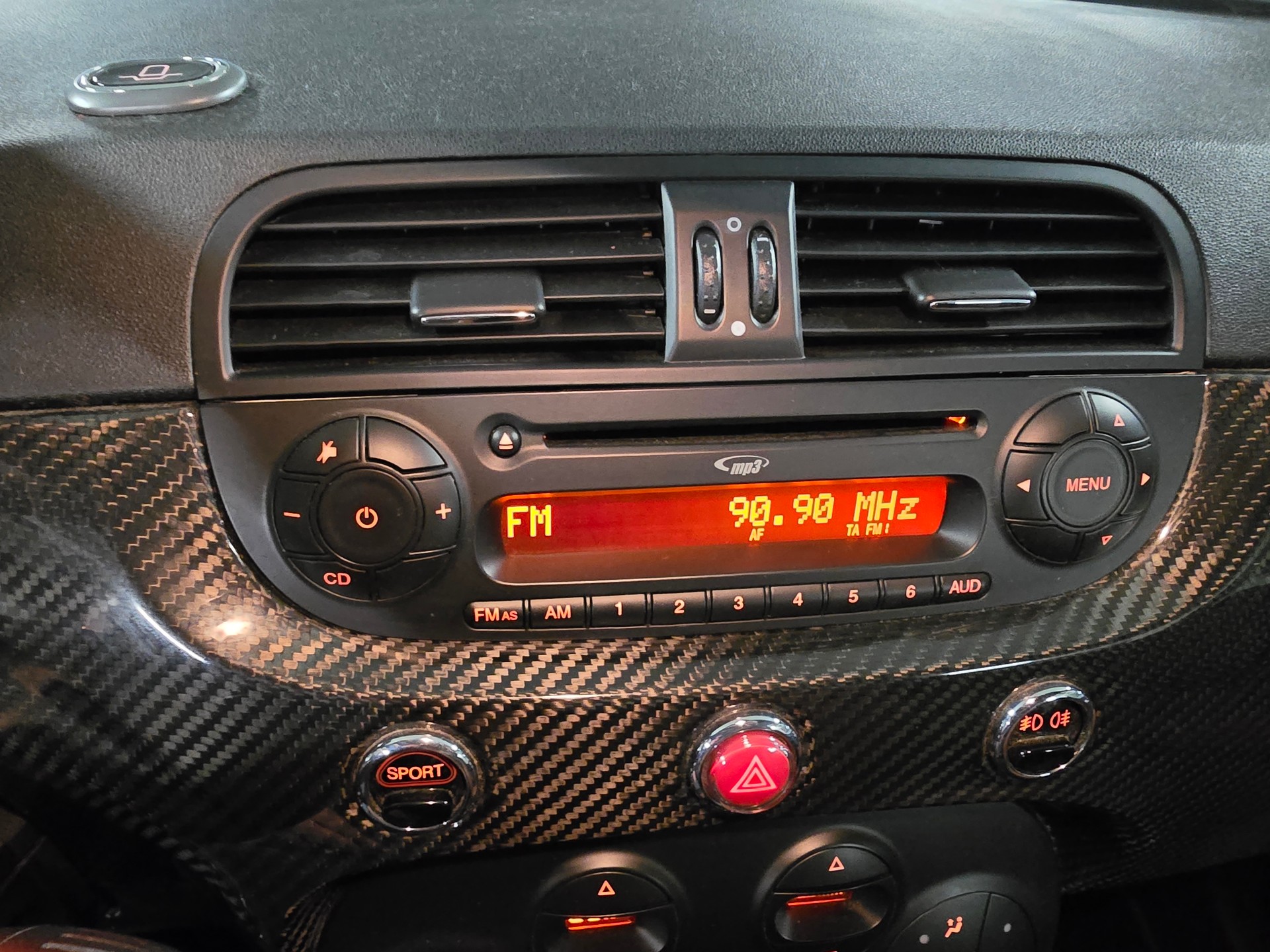 FIAT 695 Abarth TF Tributo Ferrari Nr° 78/99-image-12
