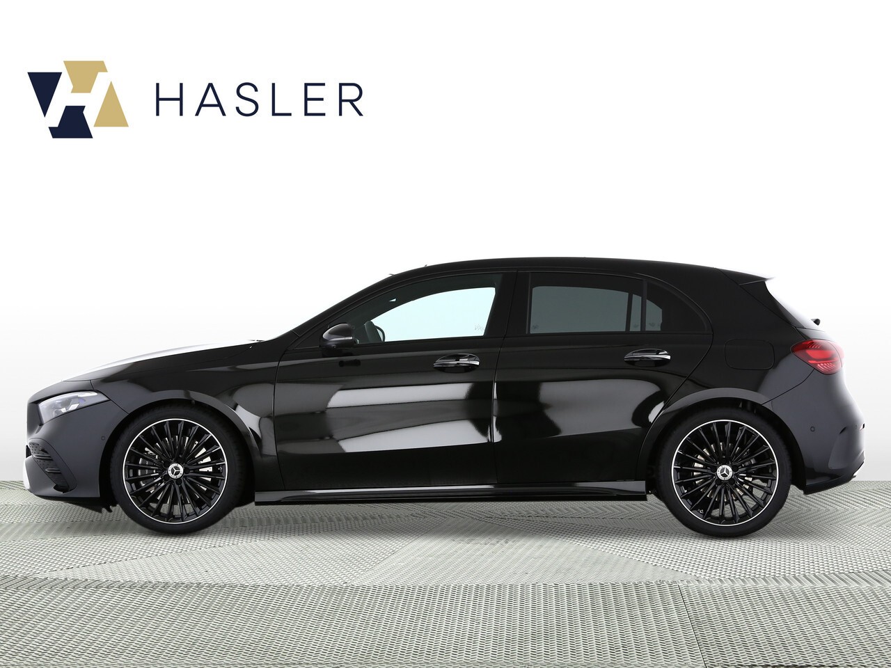 MERCEDES-BENZ A 250 4Matic 8G-DCT-showroom-element-2