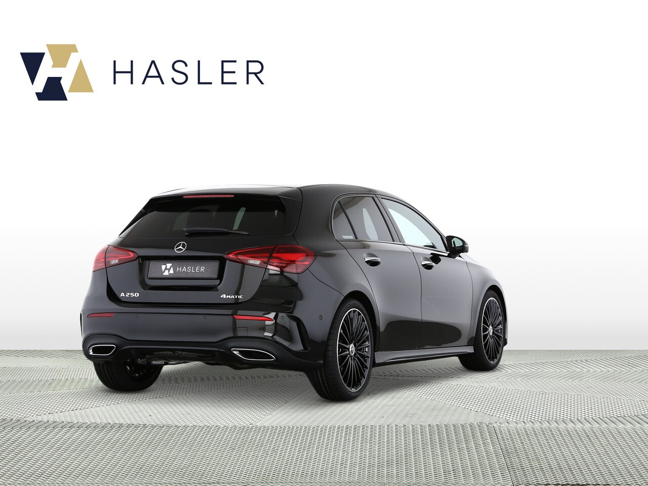 MERCEDES-BENZ A 250 4Matic 8G-DCT-image-4