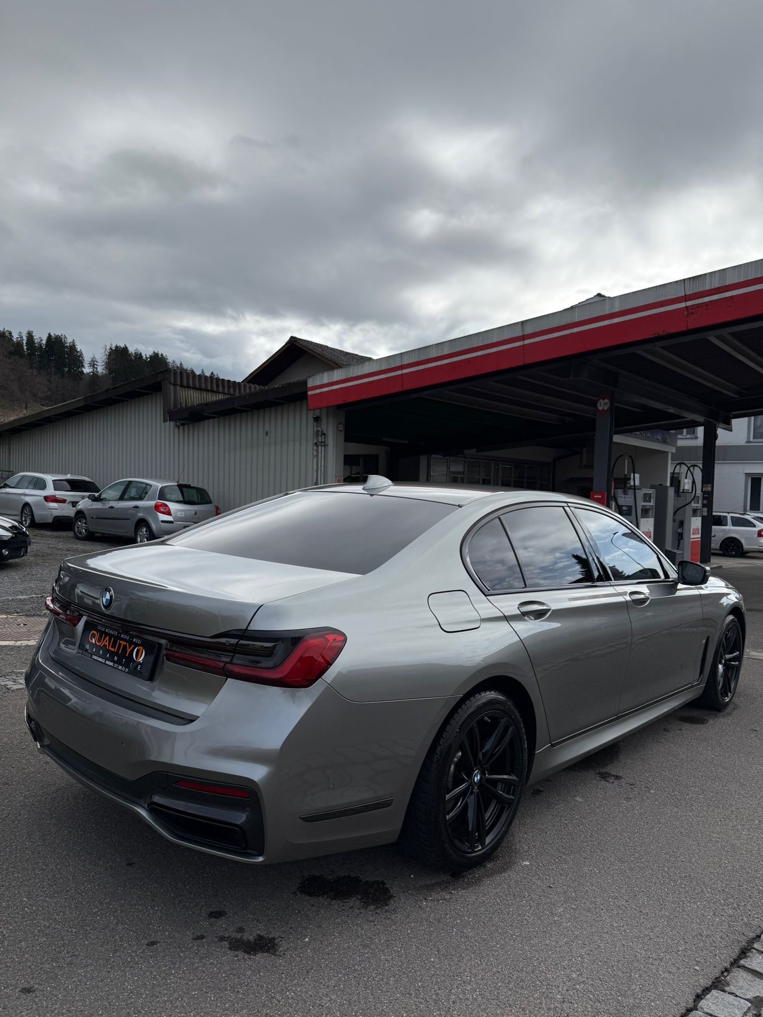 BMW 730d xDrive M Sport Steptronic-image-3