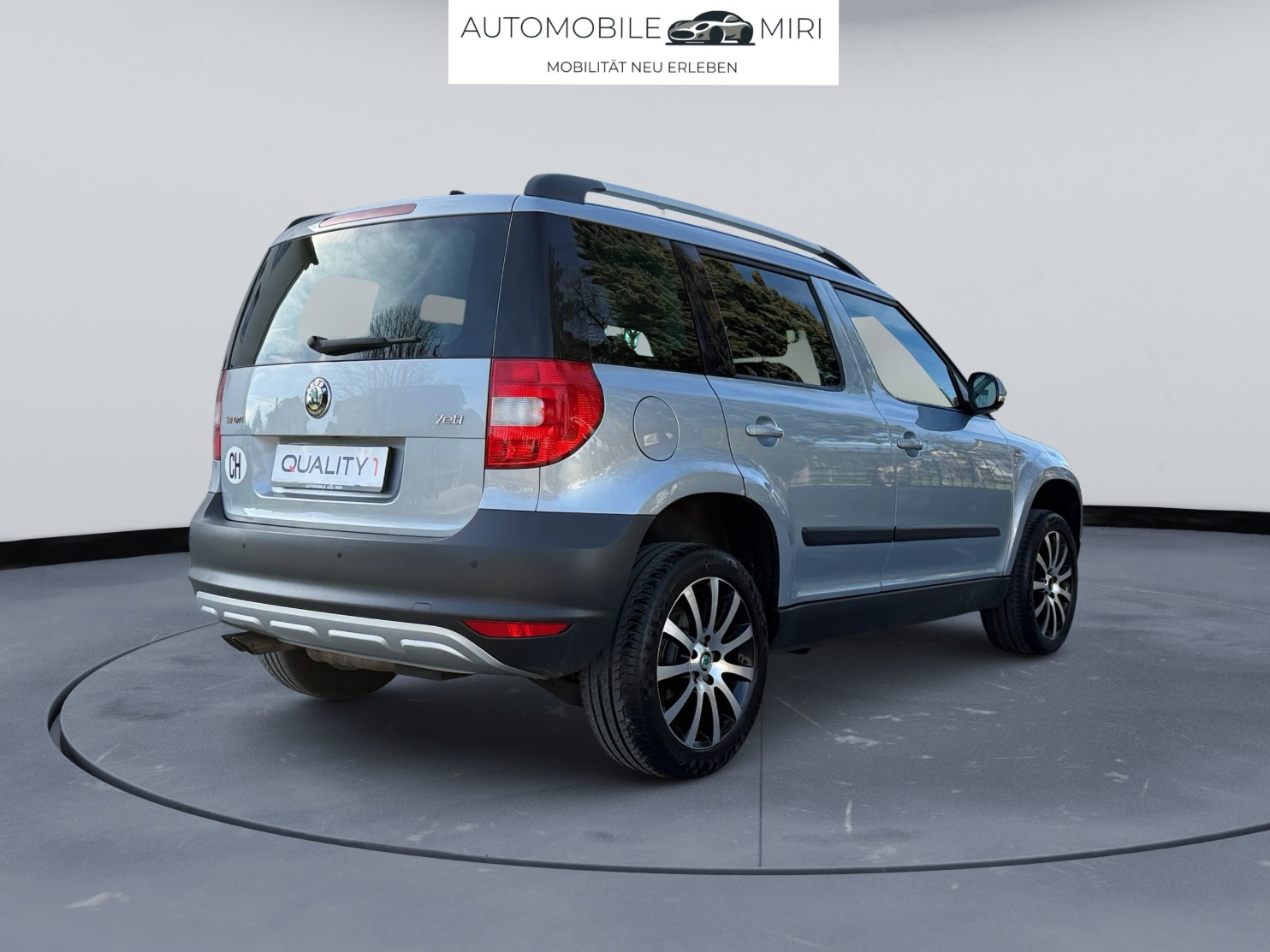 SKODA Yeti 2.0 TDI AllDrive 4x4 DSG-image-4