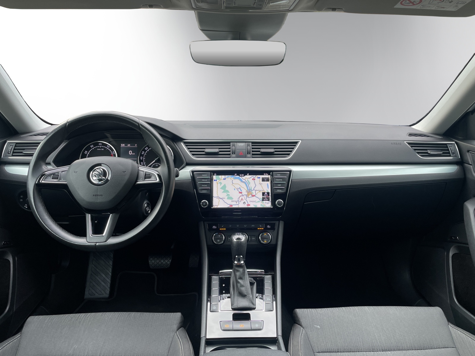SKODA Superb Combi 1.4 TSI ACT AmbitionDSG-image-14