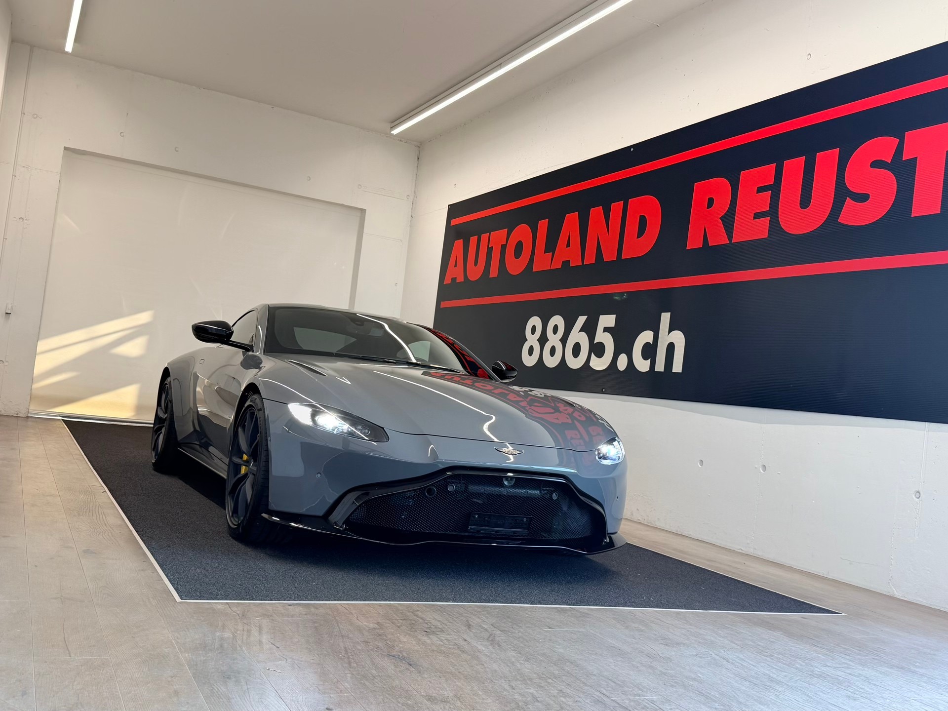 ASTON MARTIN V8 Vantage 4.0 Coupé