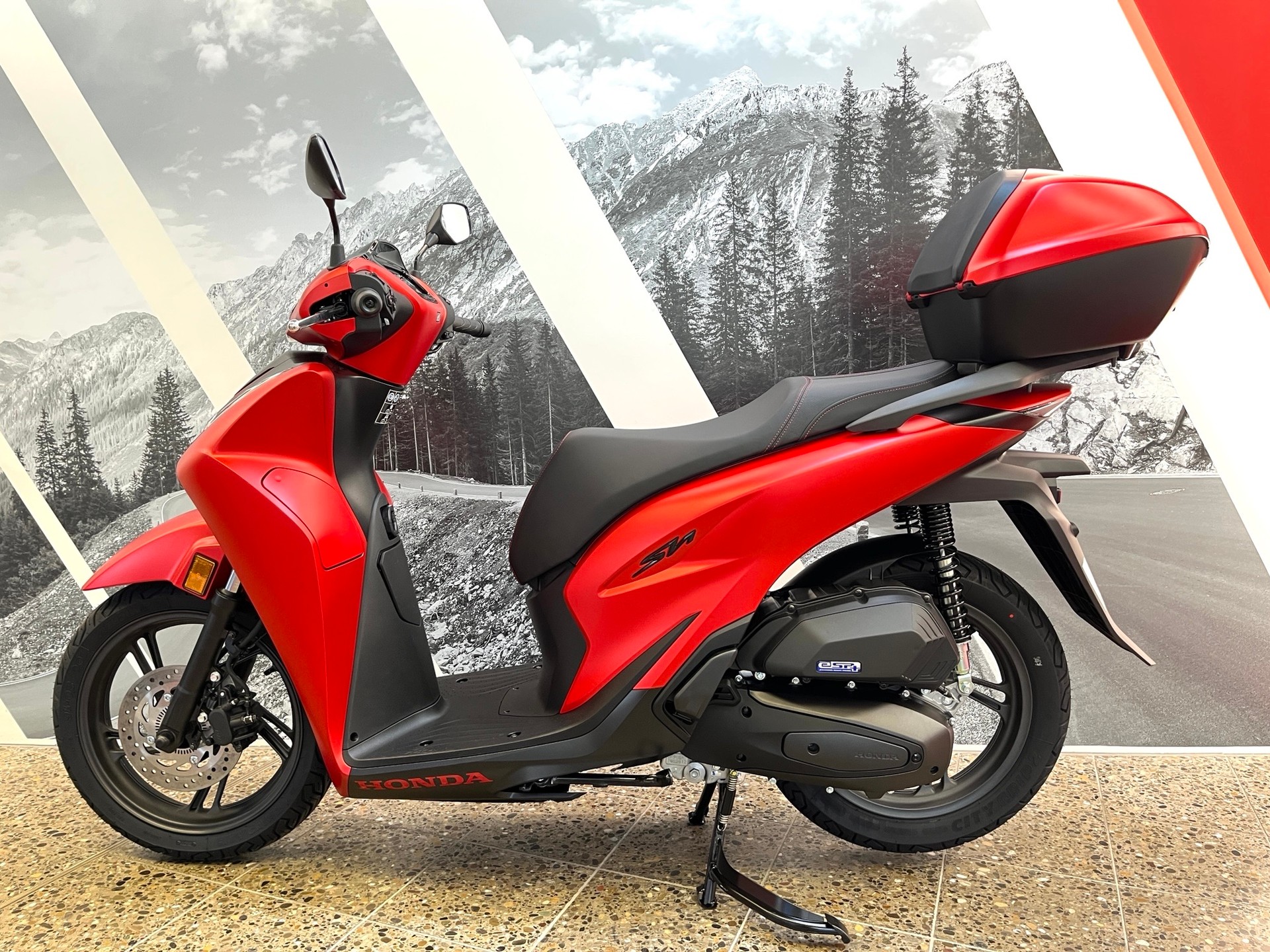 HONDA SH 125 AD Special Edition mit Top-Box-image-1