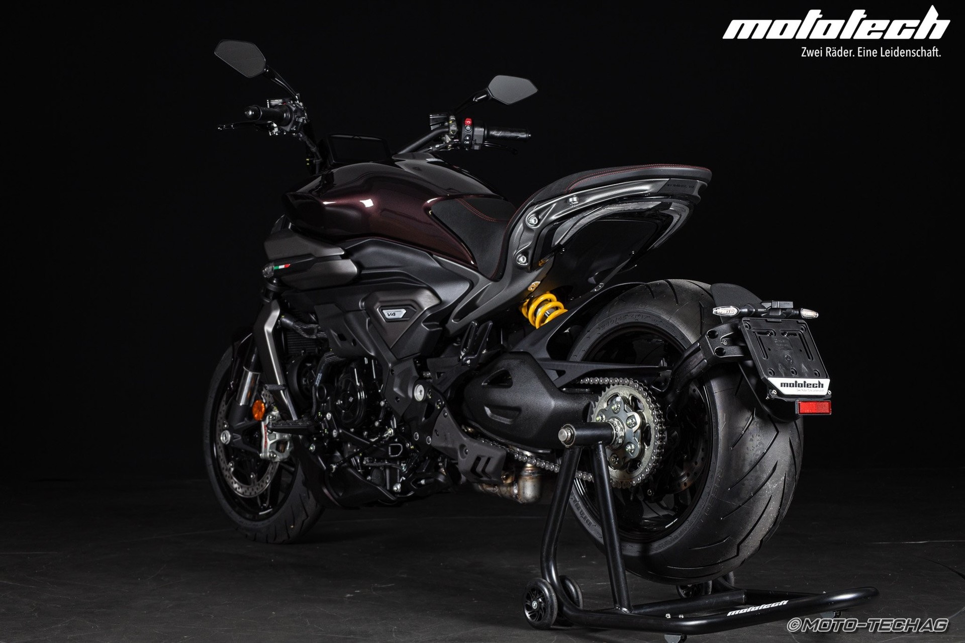 DUCATI X Diavel V4 / 4 JAHRE GARANTIE-image-4