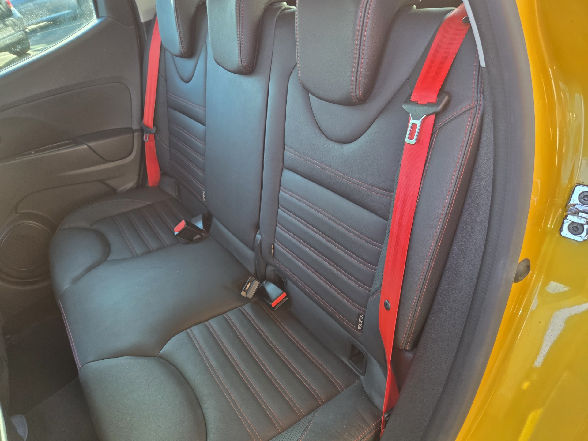 RENAULT Clio 1.6 T RS 220 Trophy EDC-image-12
