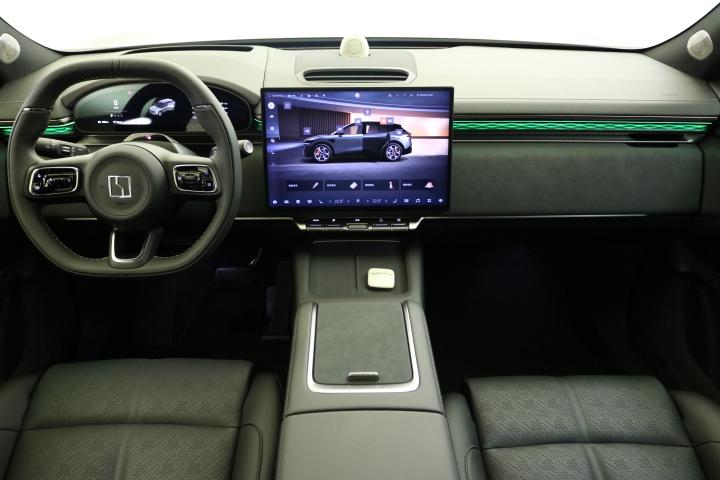 ZEEKR 7X Privilege AWD-image-9