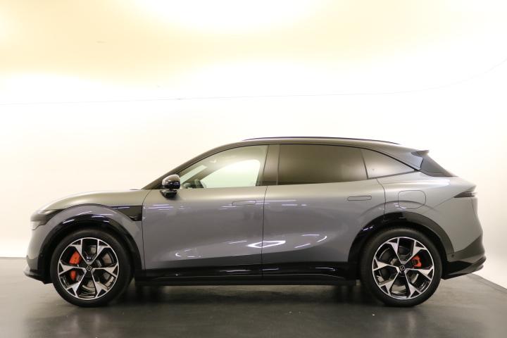 ZEEKR 7X Privilege AWD-showroom-element-1