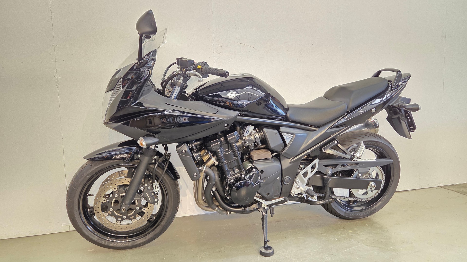 SUZUKI GSF 650 SA Bandit ABS-image-3