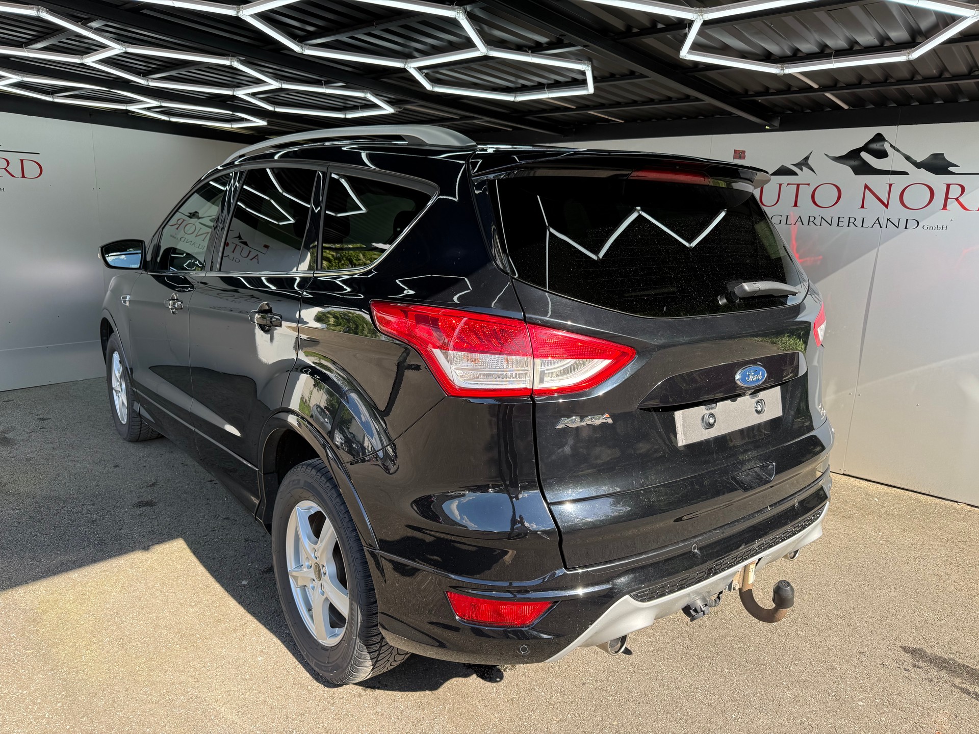 FORD Kuga 2.0 TDCi Titanium S 4WD PowerShift-showroom-element-3