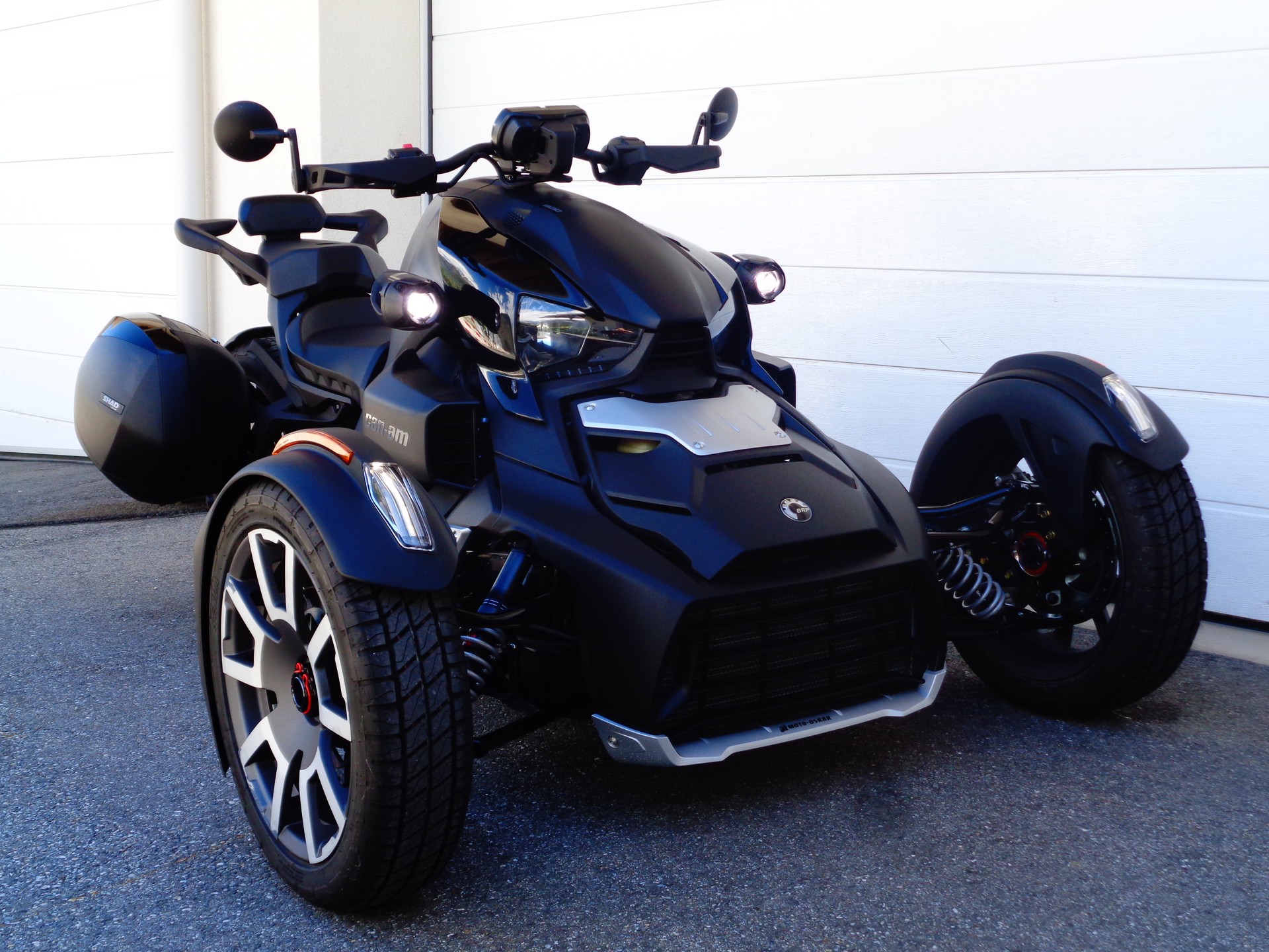 CAN-AM Ryker Ace 900 Rally Edition-showroom-element-1