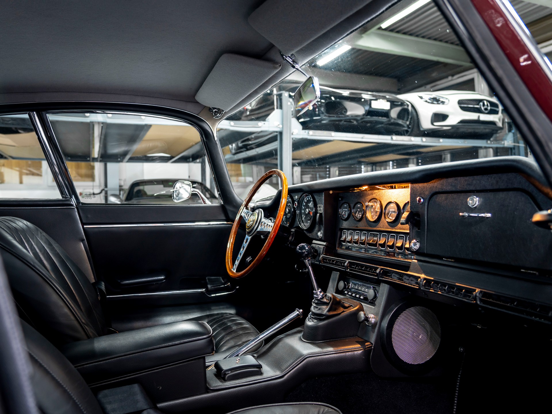 JAGUAR E TYPE 4.2 SERIE 1.5-image-12