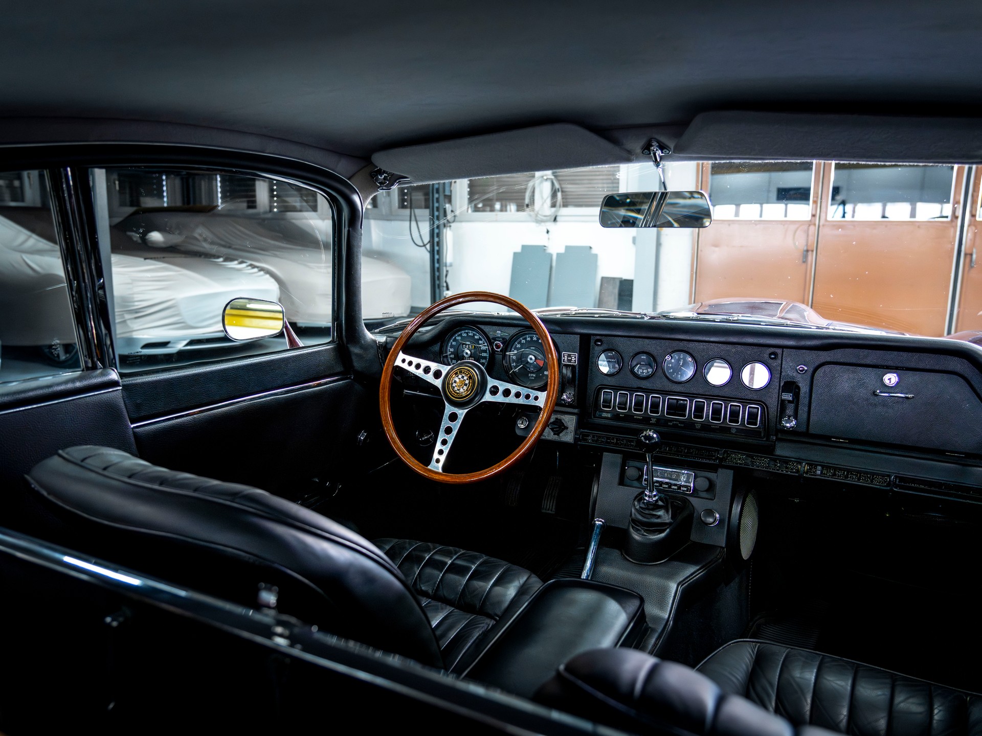 JAGUAR E TYPE 4.2 SERIE 1.5-image-16