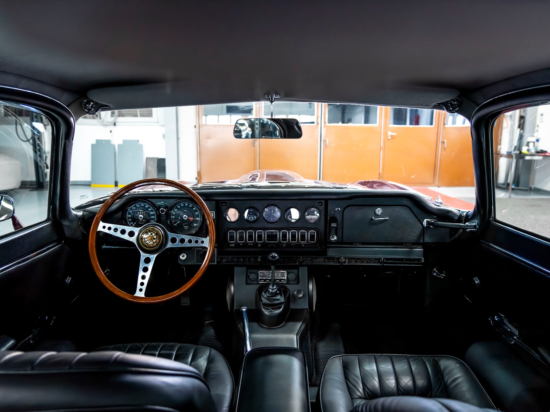JAGUAR E TYPE 4.2 SERIE 1.5-image-17