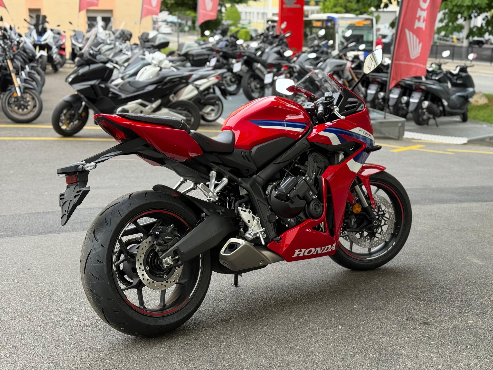 HONDA CBR 650 R E-Clutch-image-6