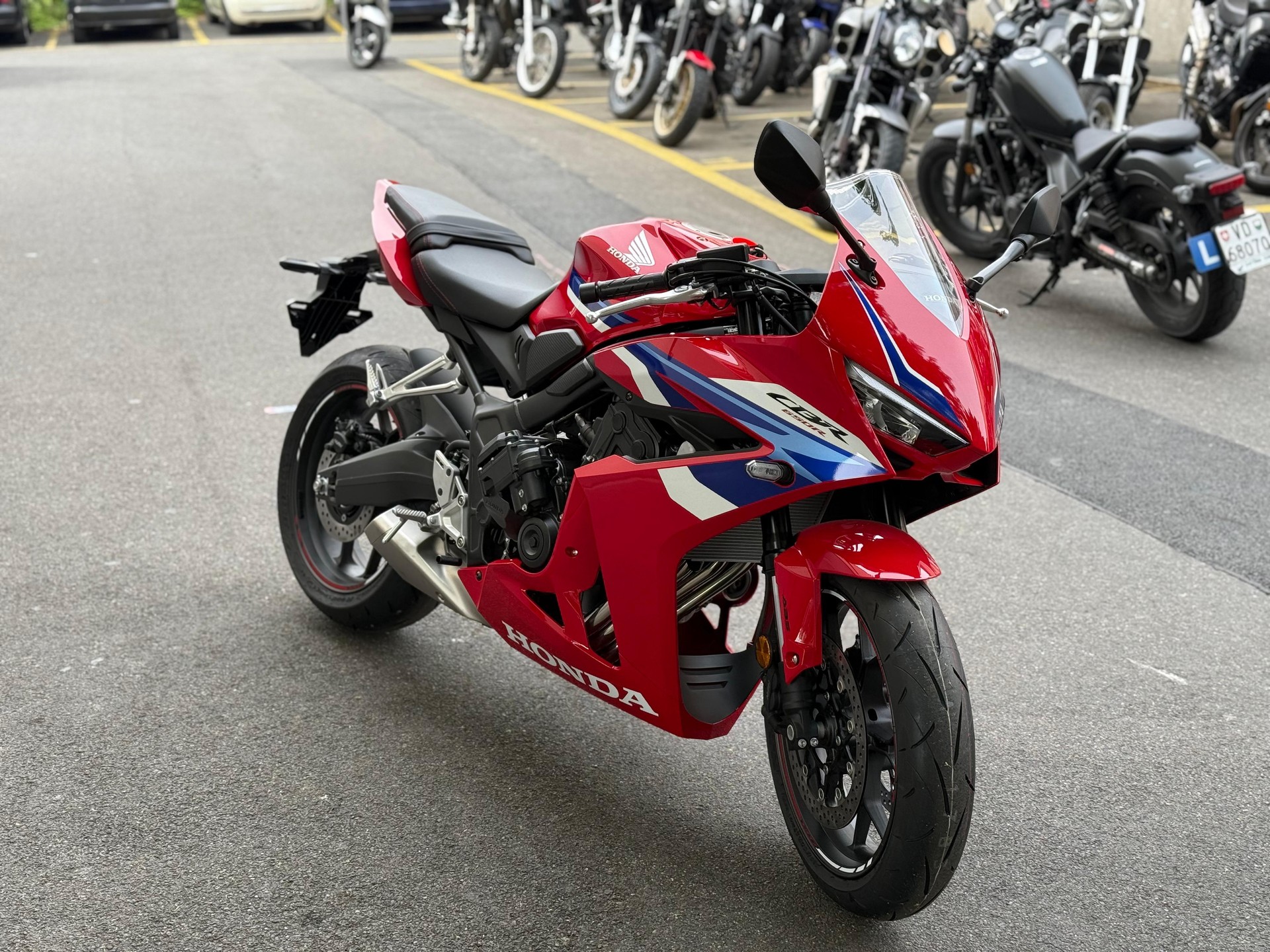 HONDA CBR 650 R E-Clutch-image-1