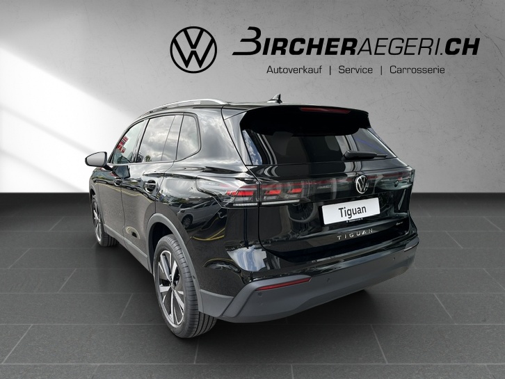 VW Tiguan 2.0 TSI DSG United 4Motion-showroom-element-2