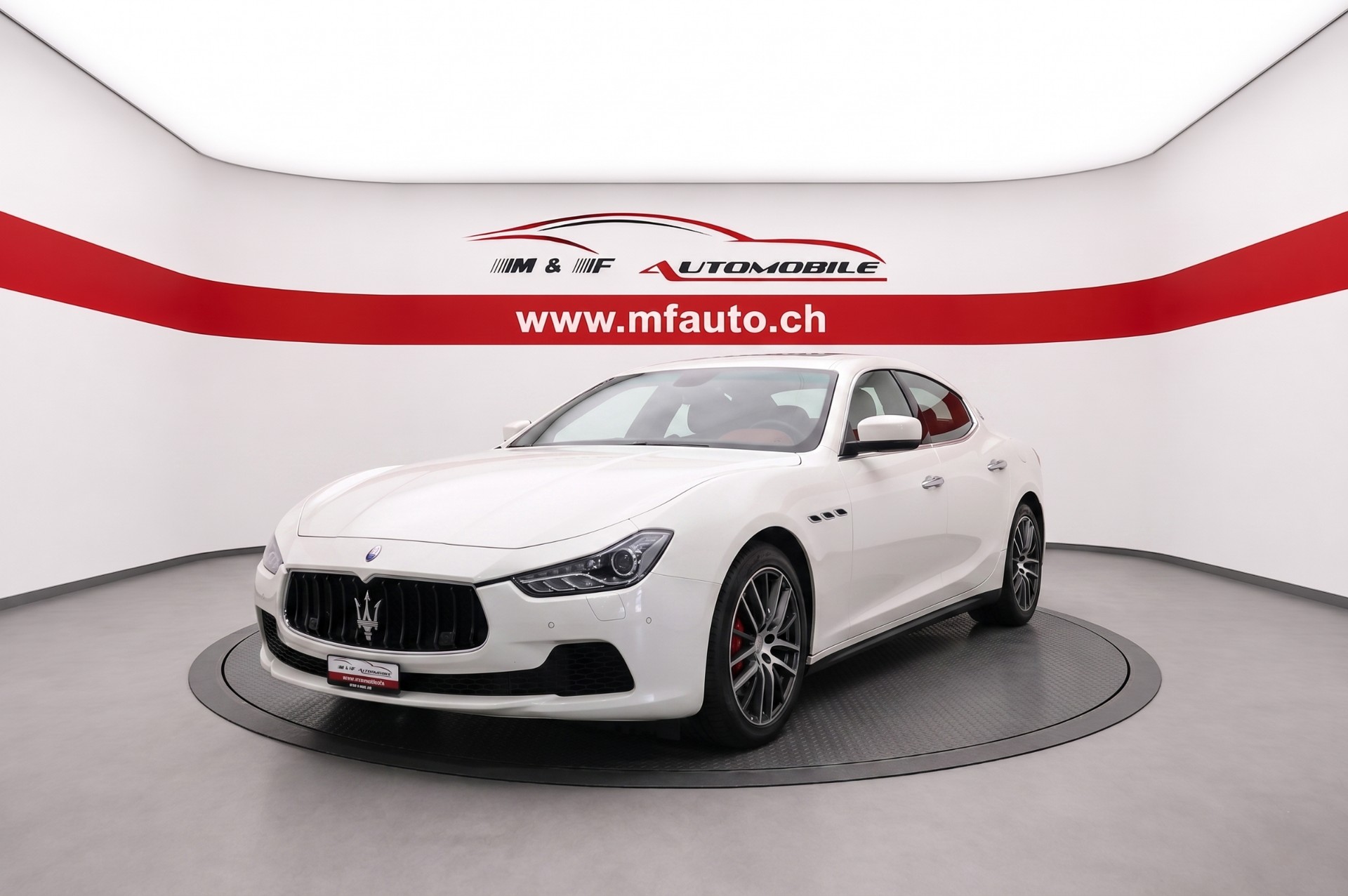 MASERATI Ghibli 3.0 V6 S Q4 CH FAHRZEUG