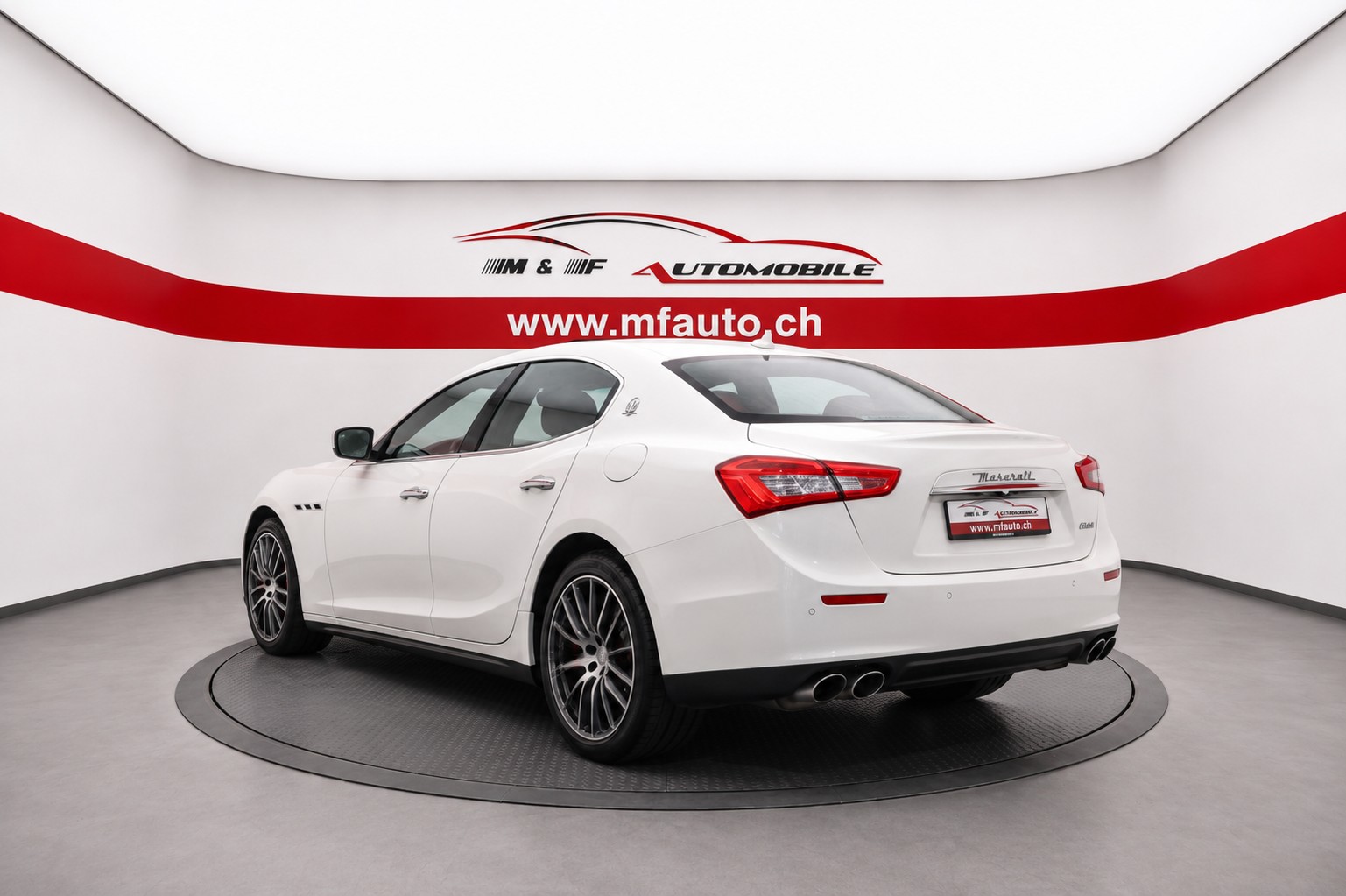 MASERATI Ghibli 3.0 V6 S Q4 CH FAHRZEUG-showroom-element-2
