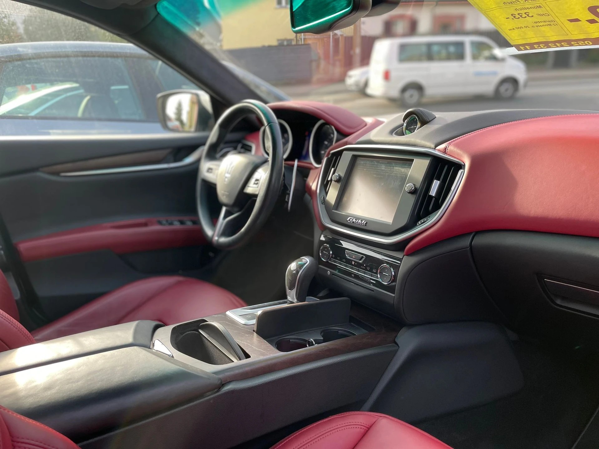 MASERATI Ghibli 3.0 V6 S Q4 CH FAHRZEUG-image-10