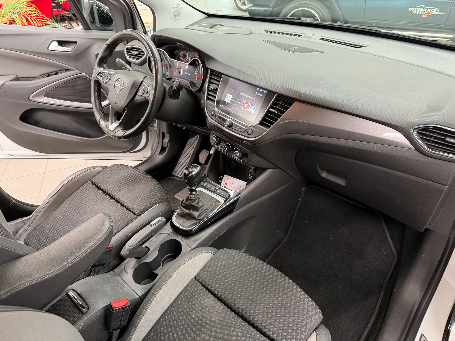 OPEL Crossland X 1.2-image-5