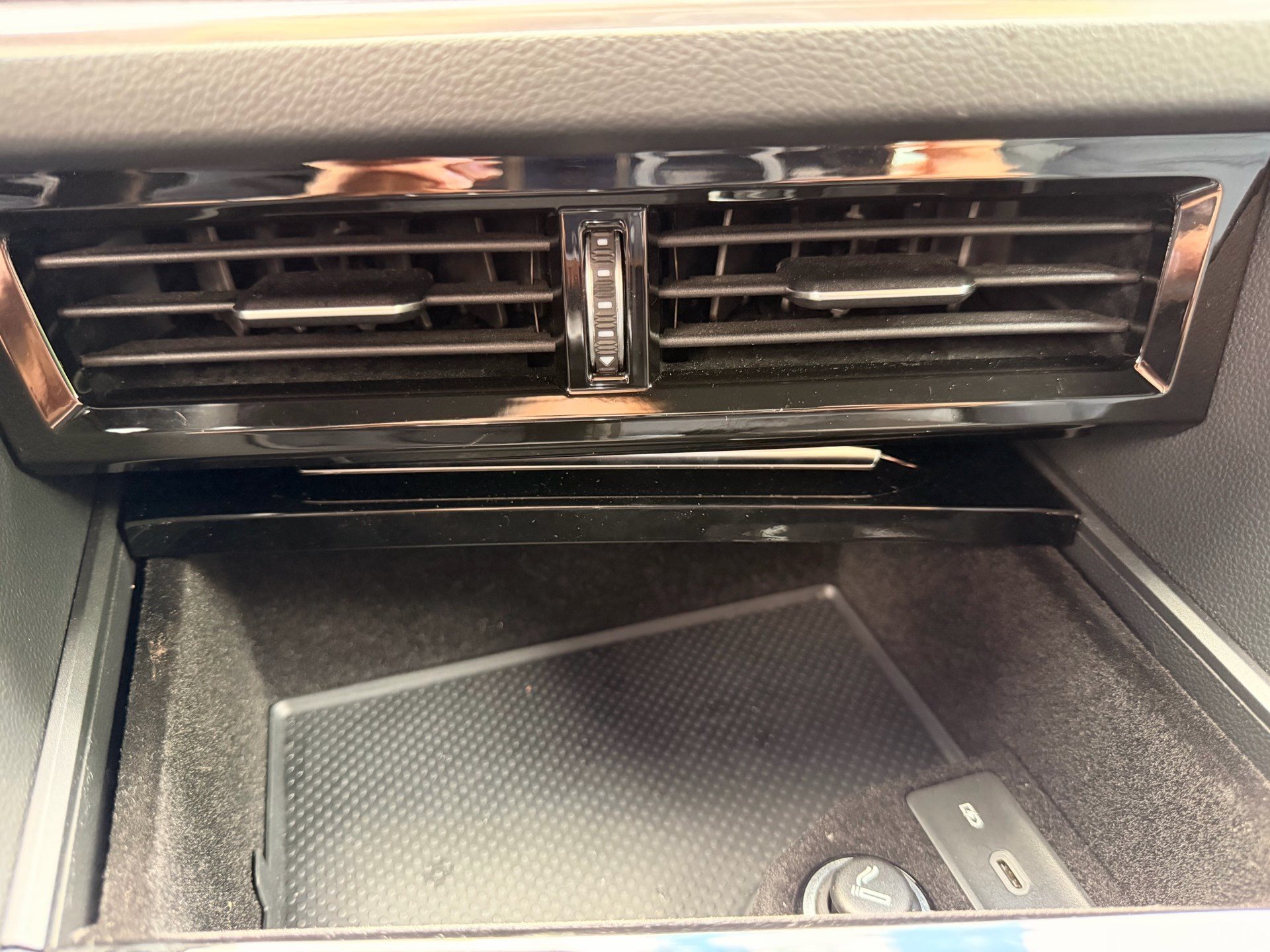 VW Touareg 3.0 TDI 4Motion R-Line *** TOPAUSSTATTUNG ZUM UNSCHLAGBAREN PREIS ***-image-21