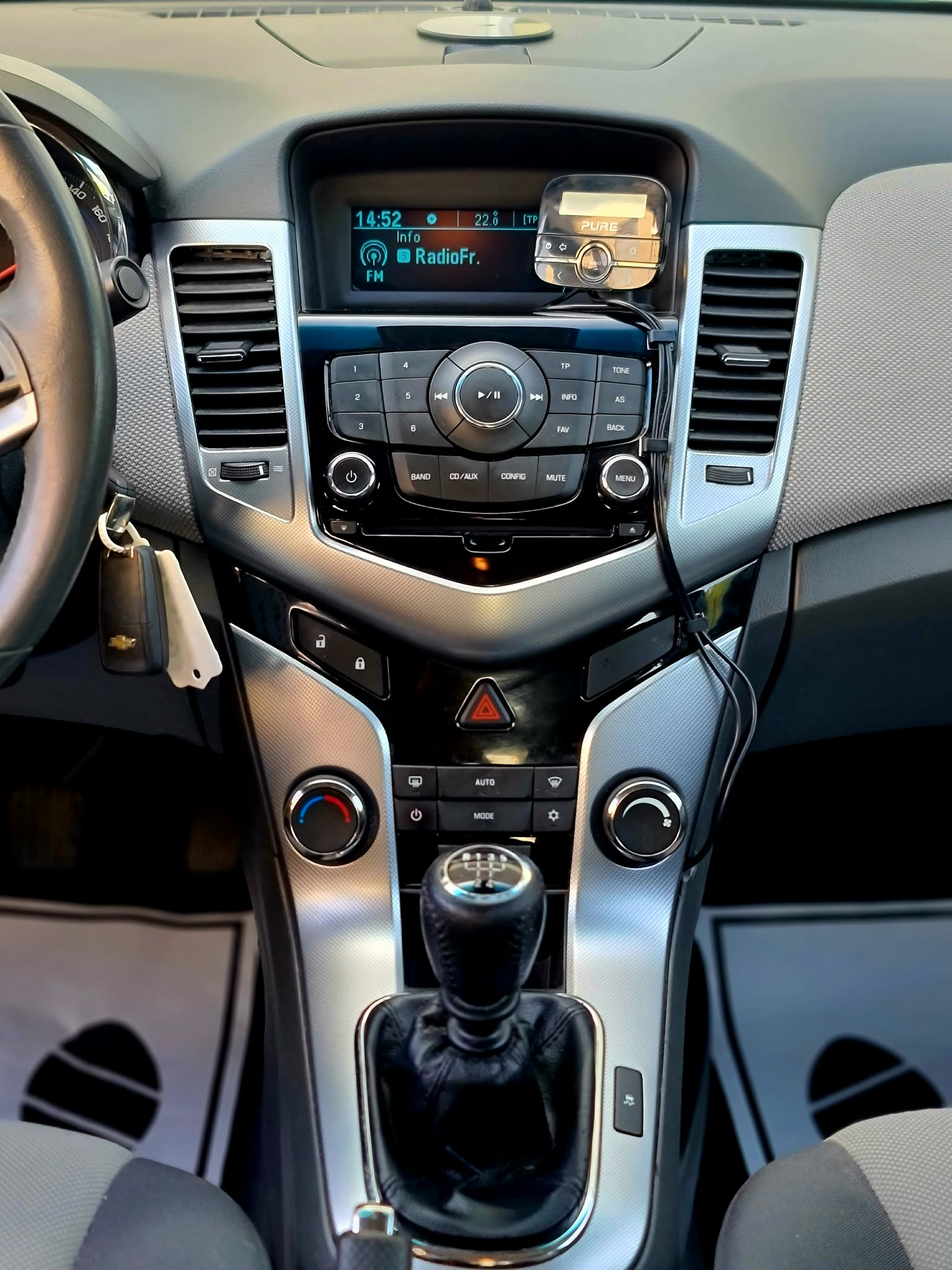 CHEVROLET Cruze 1.8 100 Edition-image-11