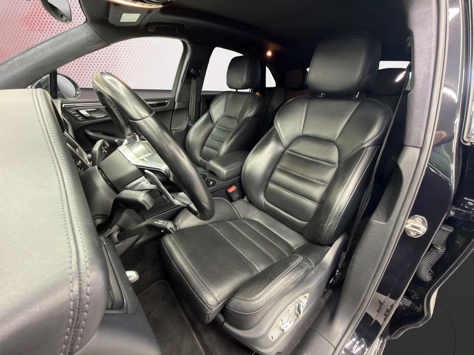 PORSCHE Macan Turbo PDK-image-11