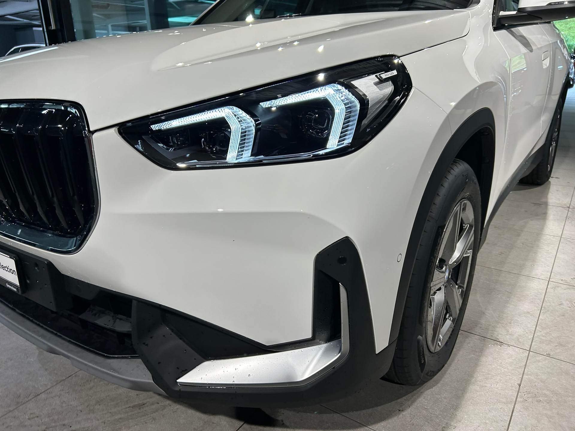 BMW X1 xDrive 23d 48V-image-18