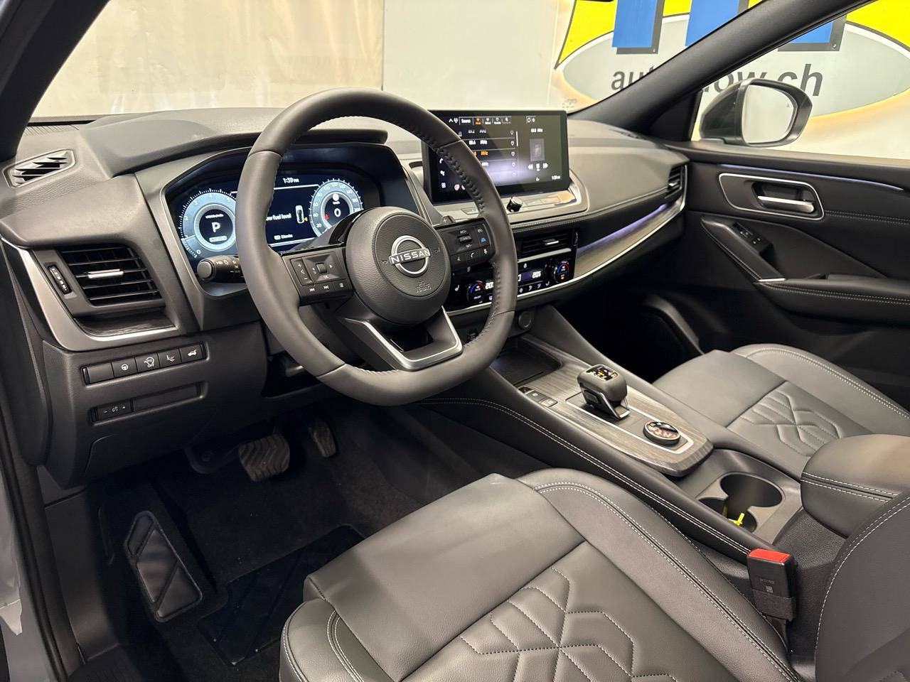 NISSAN Qashqai 1.3 DIG-T MHEV Tekna Xtronic 4x4-showroom-element-2