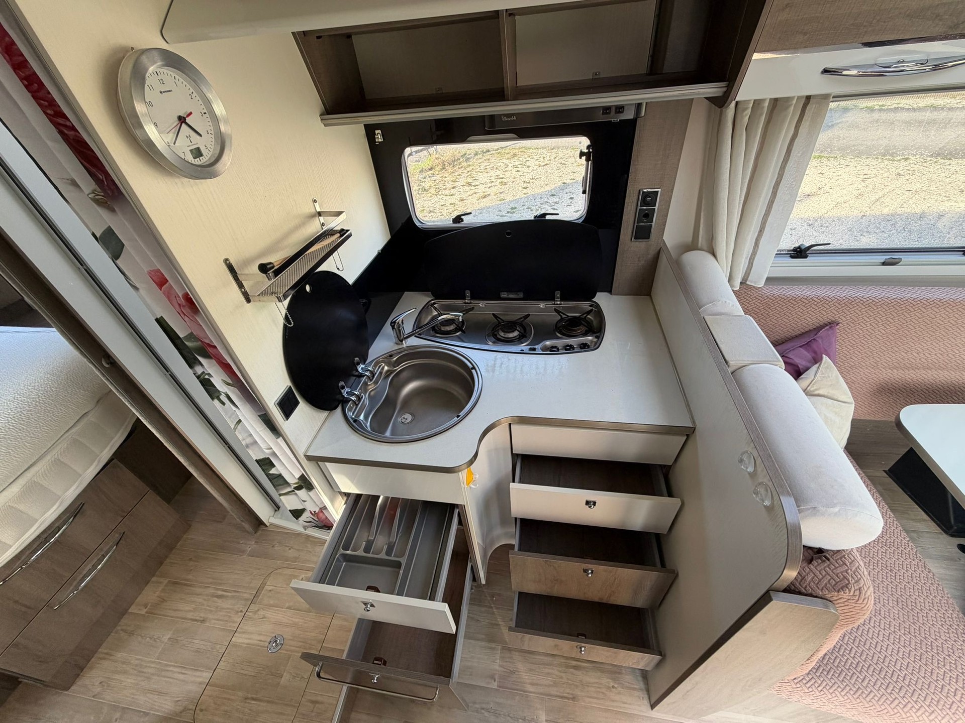 FIAT 2.3JTD 130PS BAVARIA I740 C***AUTOMAT***QUENNSBETT***-image-10