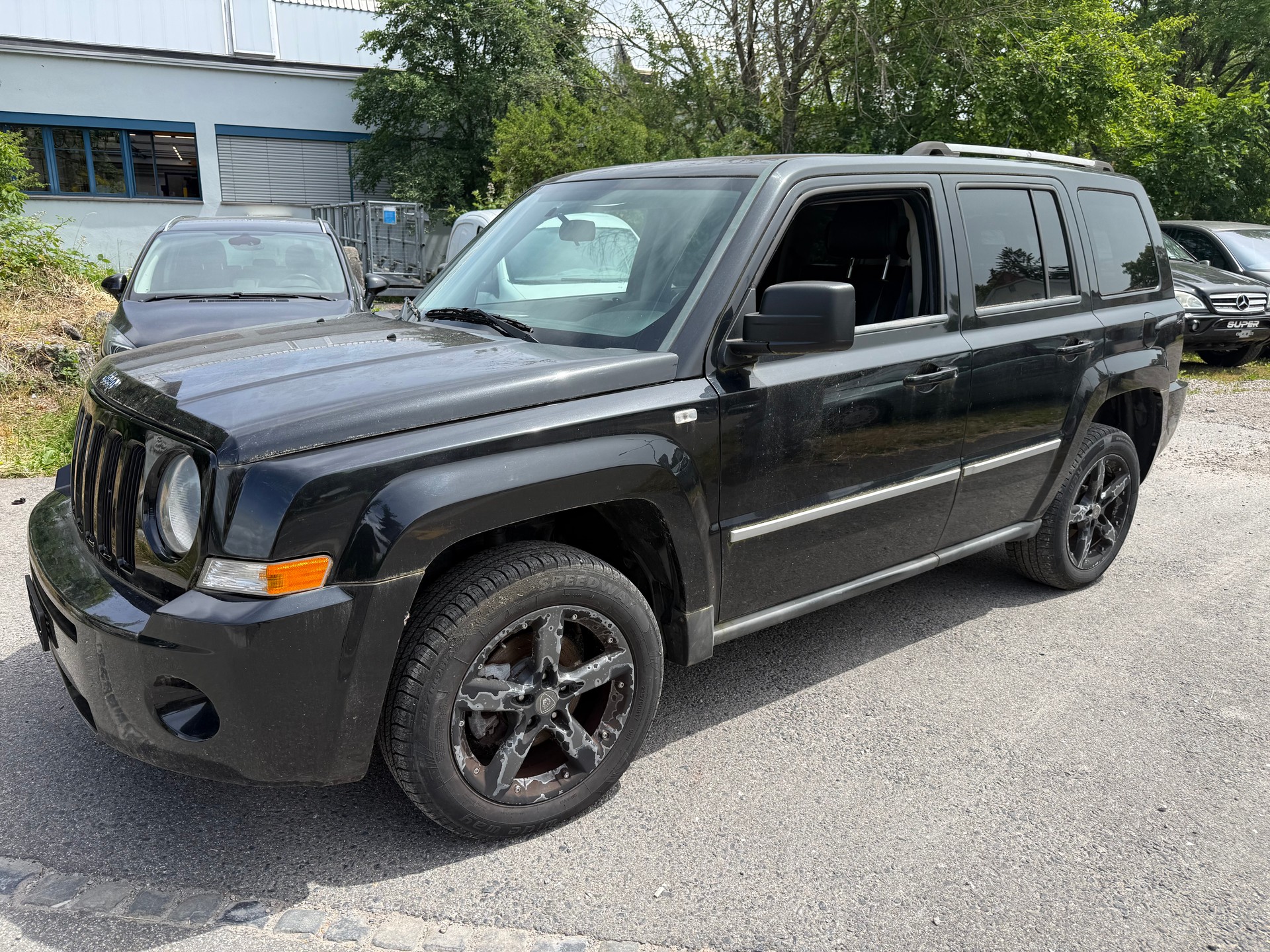 JEEP Patriot 2.2 CRD Limited-image-2